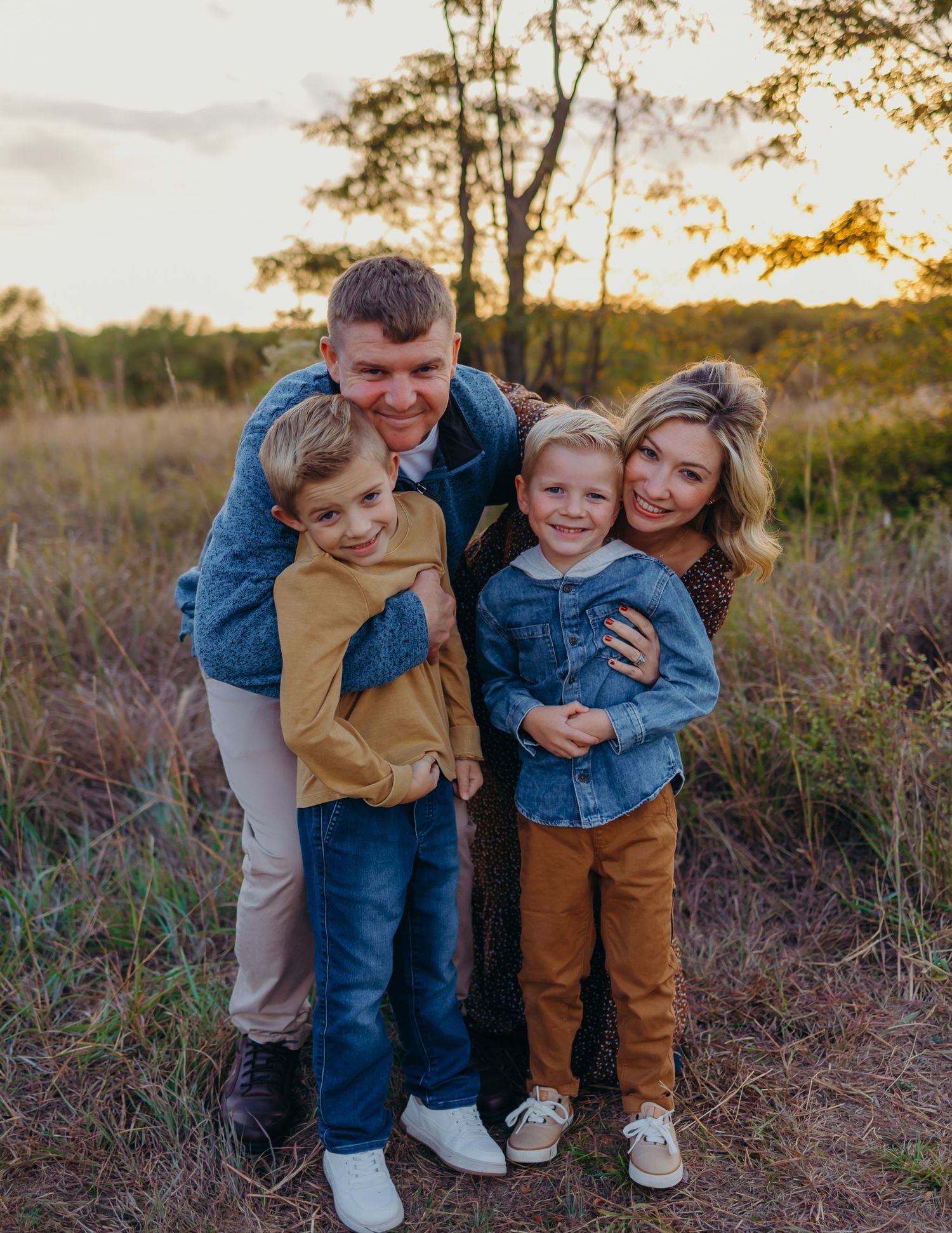 Family  in elegant natural light couples portrait in Kansas and East Texas