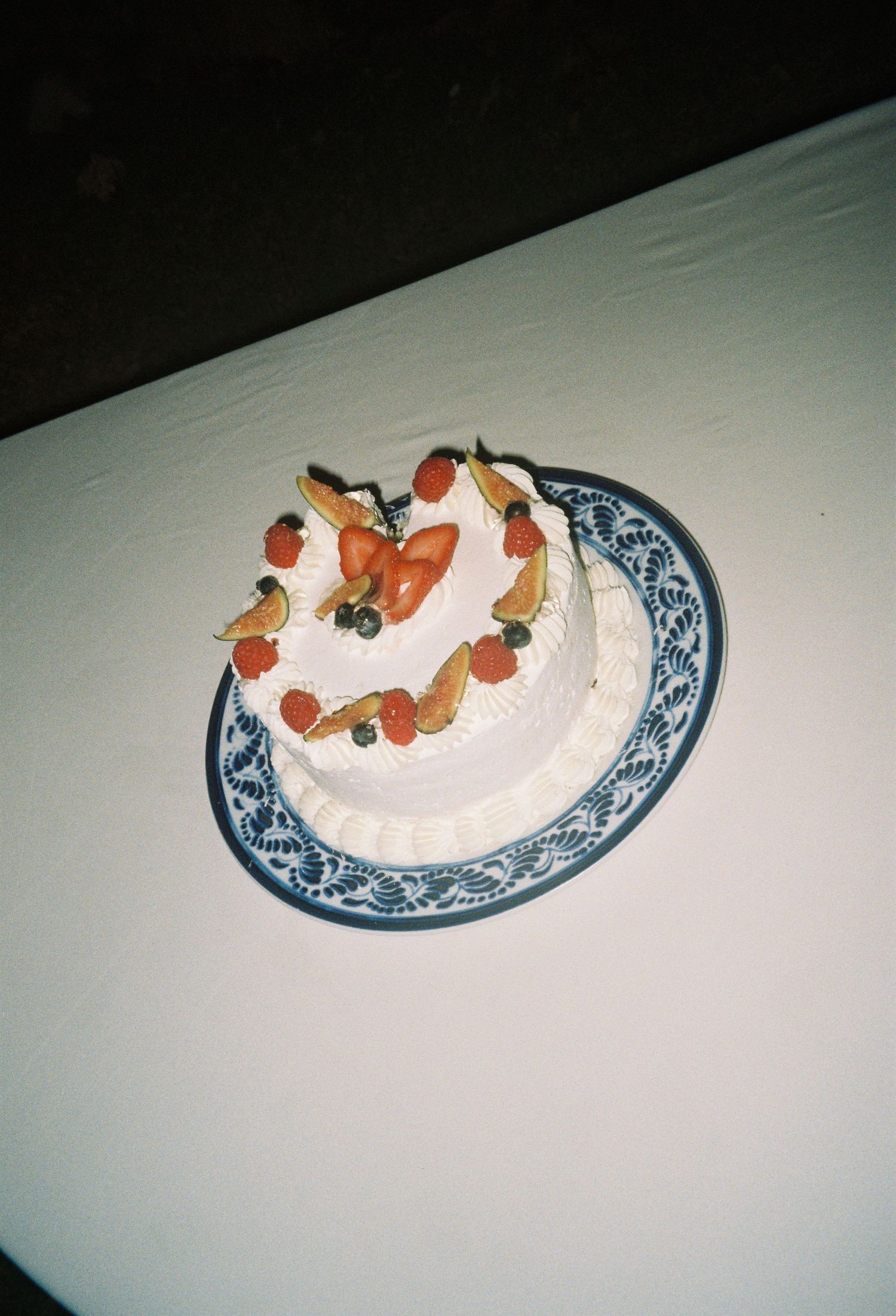 Time-lapse sequence shows a plate of shrimp appetizers being eaten until only a decorative blue and white plate remains.