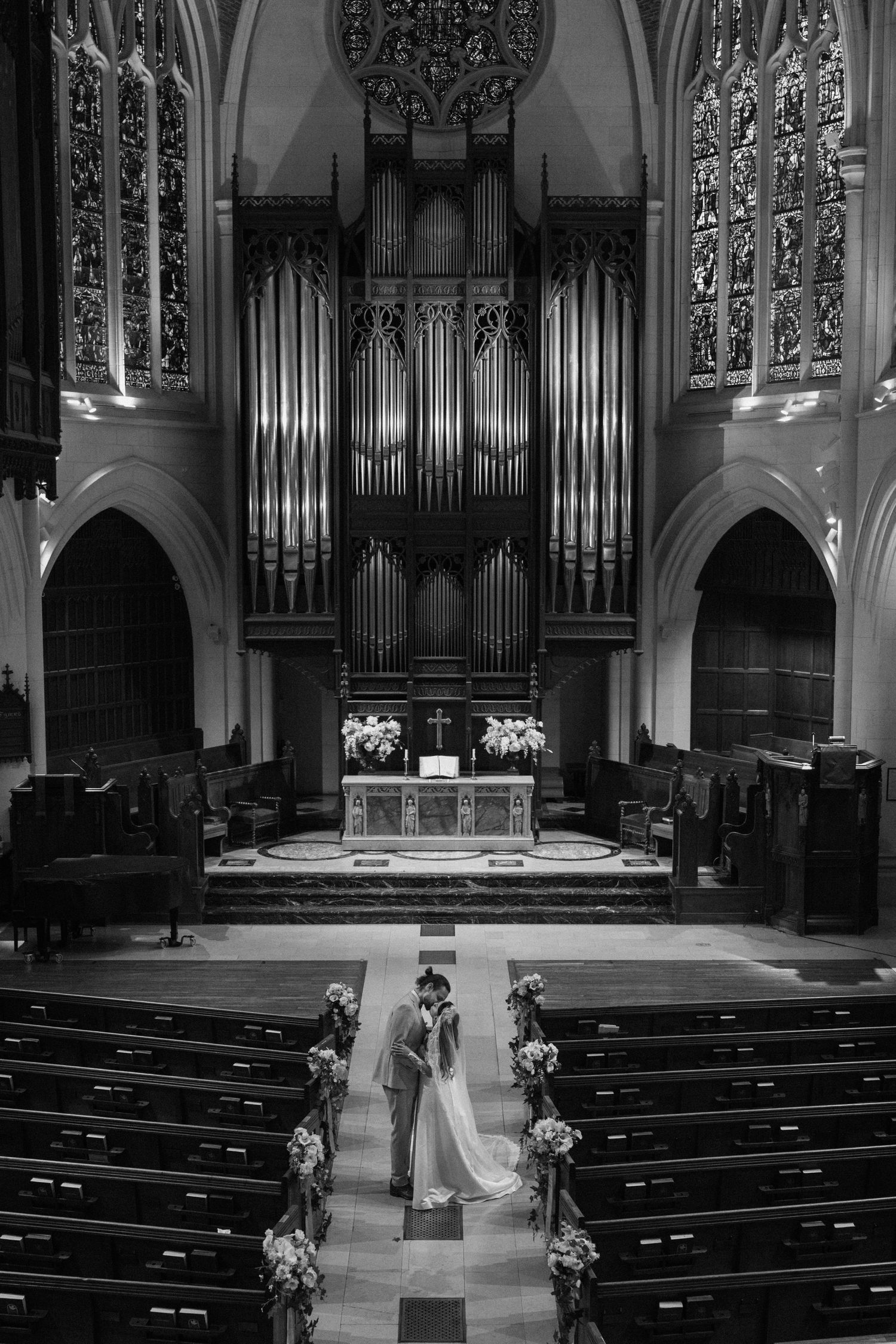 american church in paris wedding couple portraits