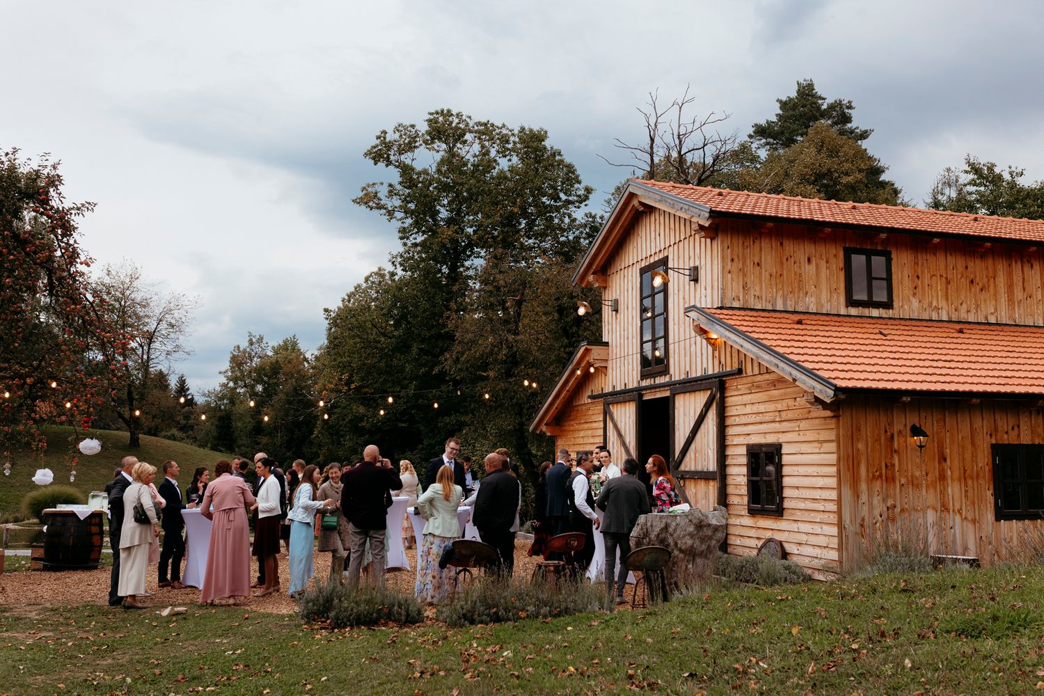 Slovensko - Španska poroka, Lavender Hill