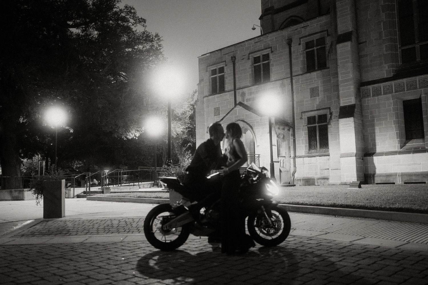 moody engagement session