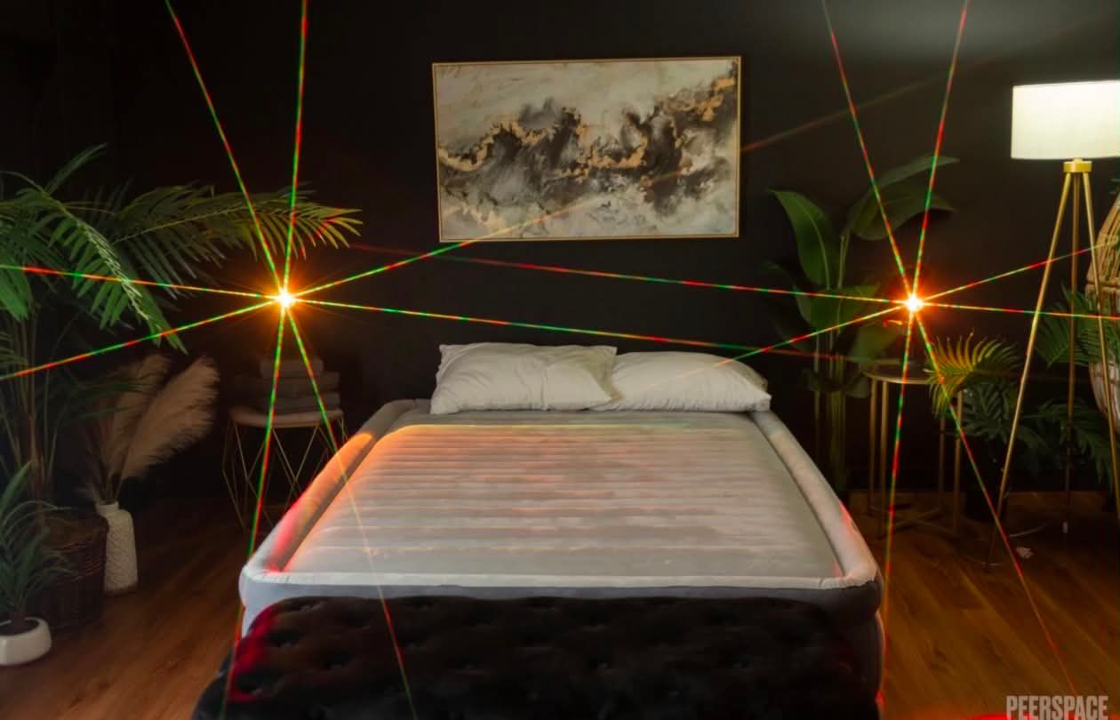 Boudoir studio Oregon City, OR - Bed