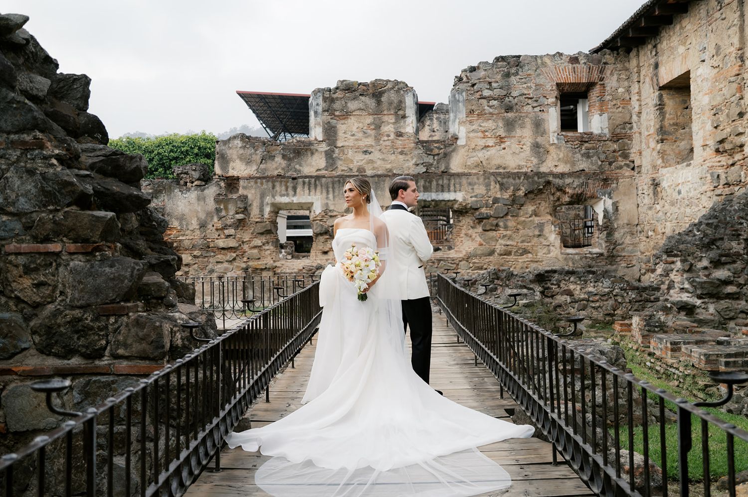 Wedding Photographer Casa Santo Domingo Antigua Guatemala