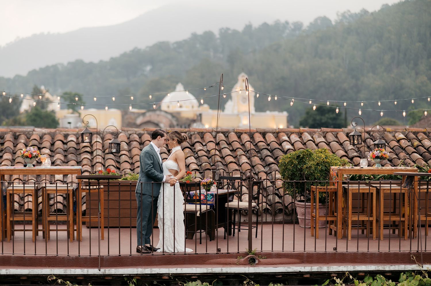 Welcome party photographer Antigua Guatemala at Casa Troccoli