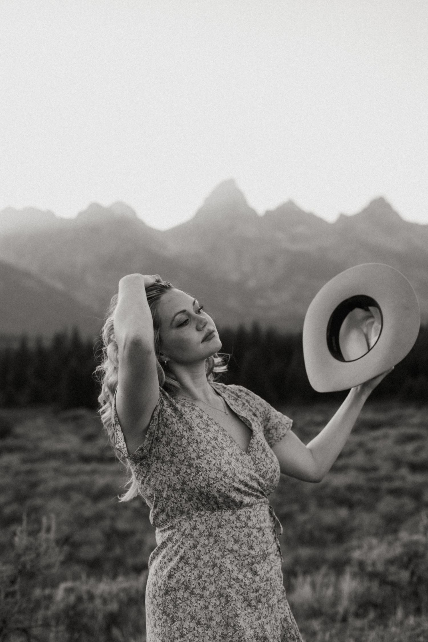 senior portraits jackson hole, lifestyle portraits jackson hole, portait photographer jackson hole, jackson hole photographer