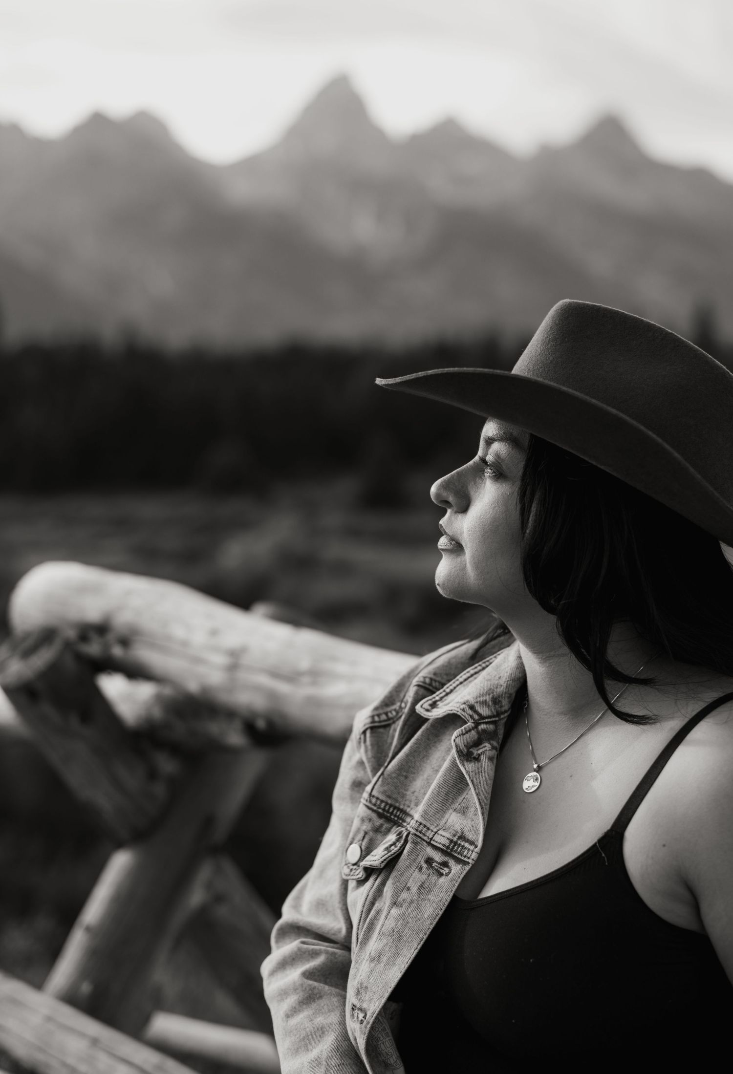senior portraits jackson hole, lifestyle portraits jackson hole, portait photographer jackson hole, jackson hole photographer