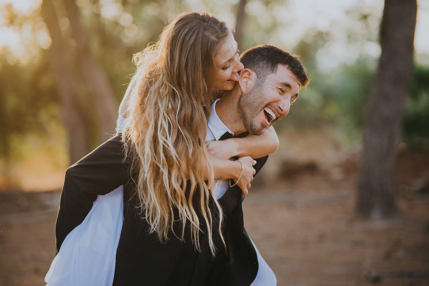 Lian and Tzahi's wedding - candid, connected couple photographyHadas and Sagi's wedding moment - emotional, documentary-style photography
