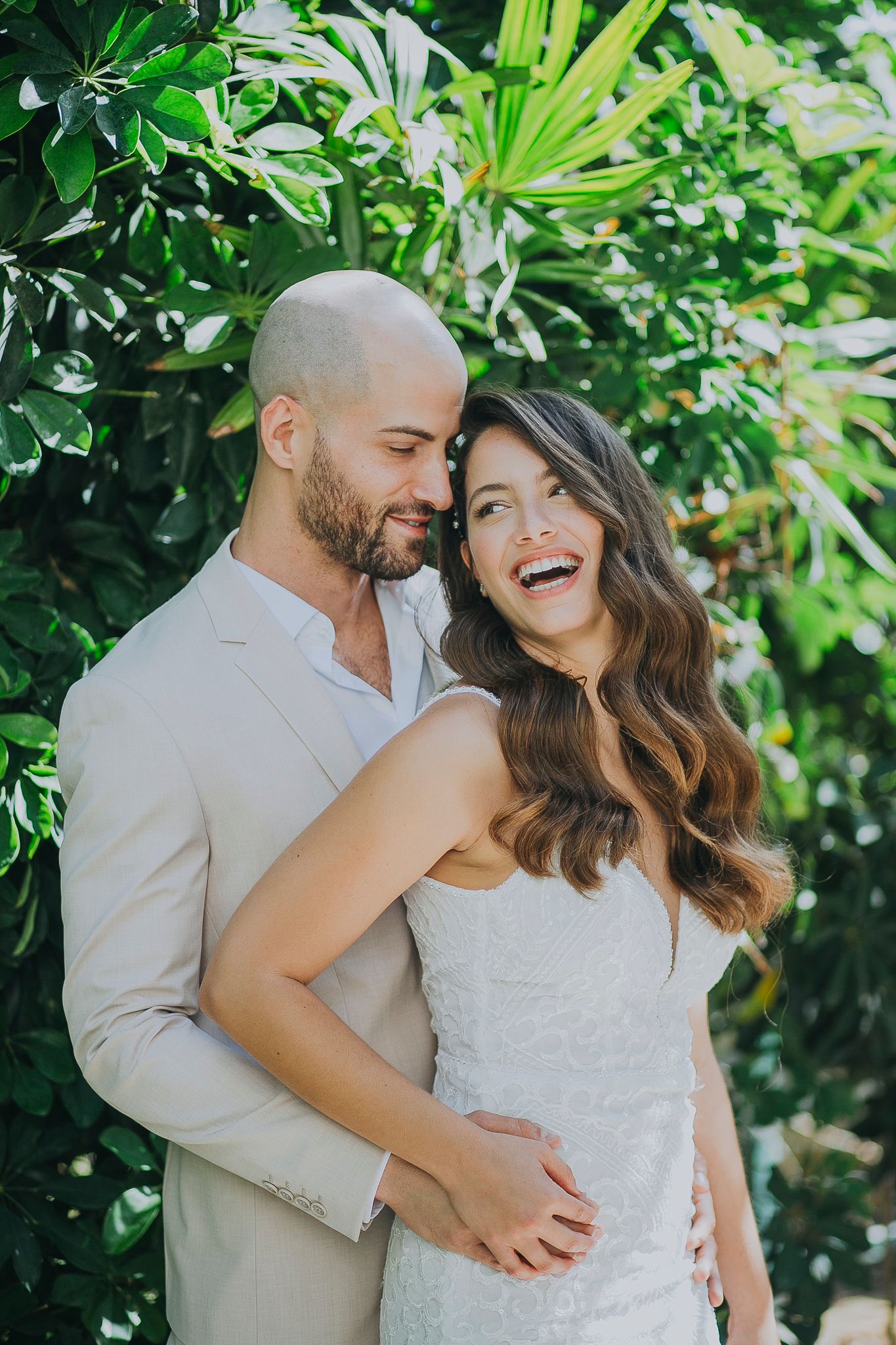 Noy and Eyal's wedding - candid, connected family moment