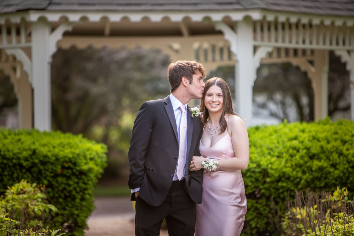 Luxury event photography for Nashville and surrounding areas. Prom portraits.