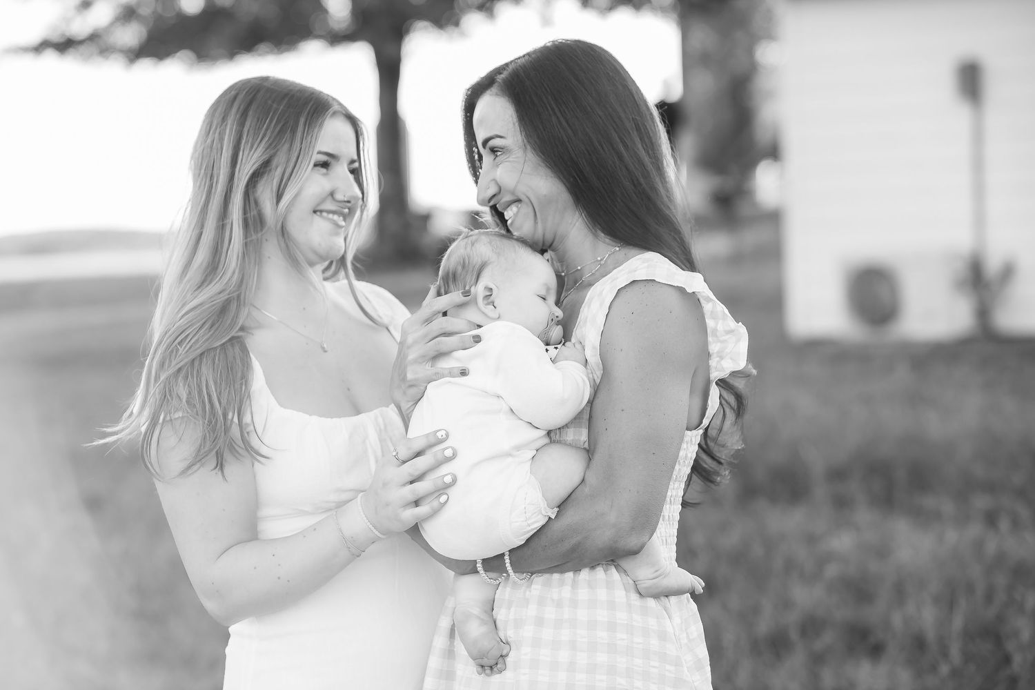 Family portrait photography in middle Tennessee with warm and vibrant.
