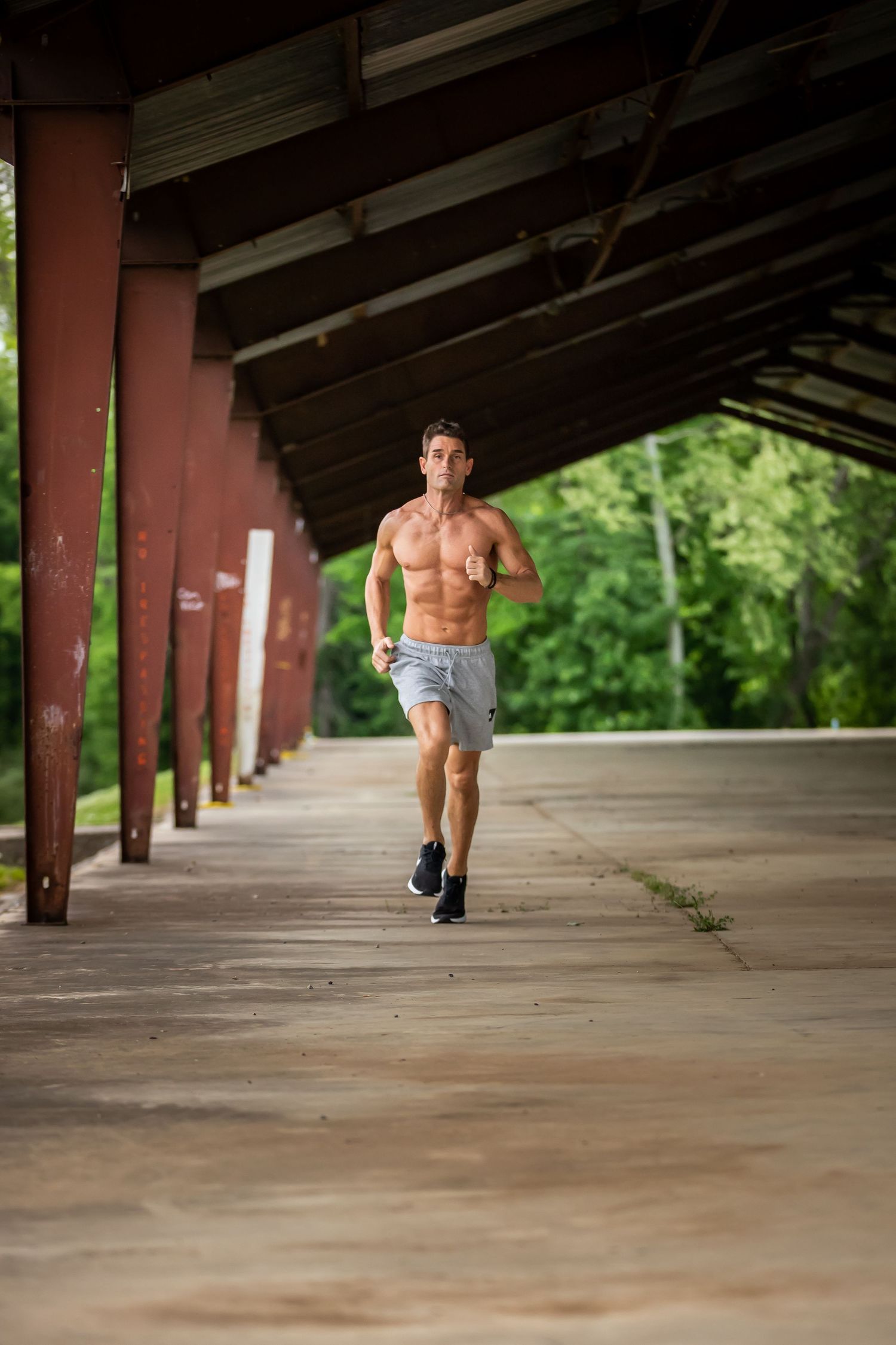 Luxury lifestyle and portrait photography in Middle Tennessee with warm and vibrant tones.