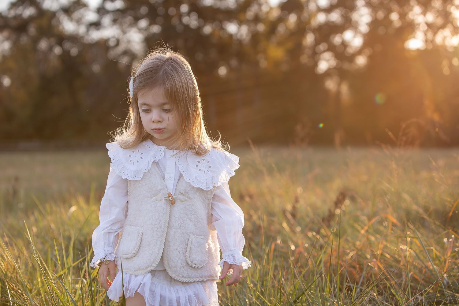 Family portrait photography in middle Tennessee with warm neutral tones.
