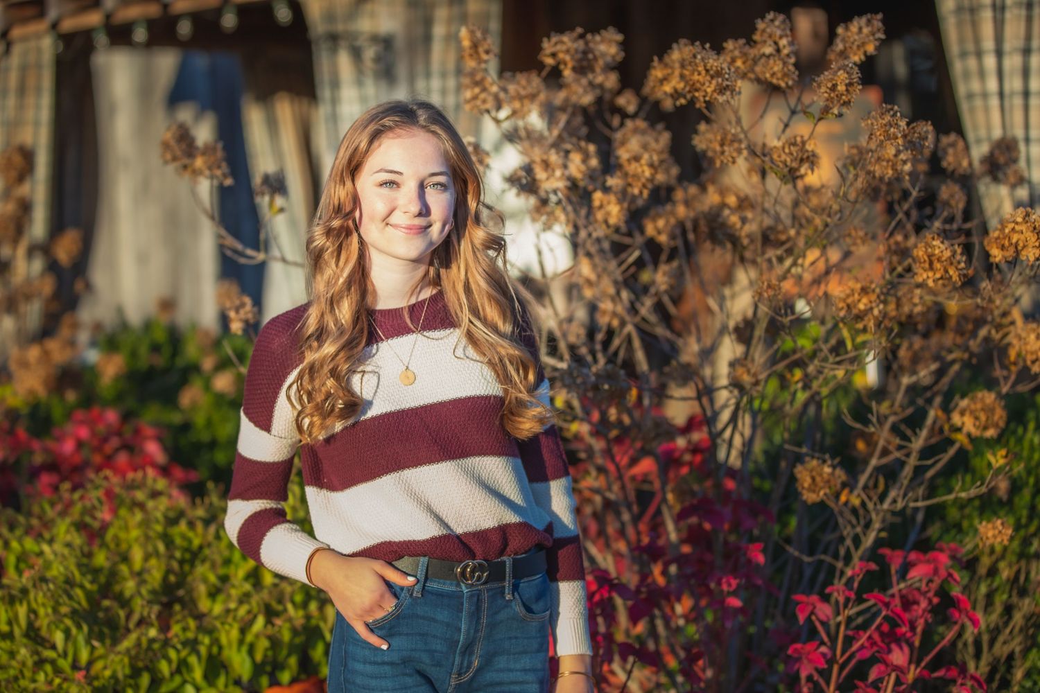 Family portrait photography in middle Tennessee with warm and vibrant.