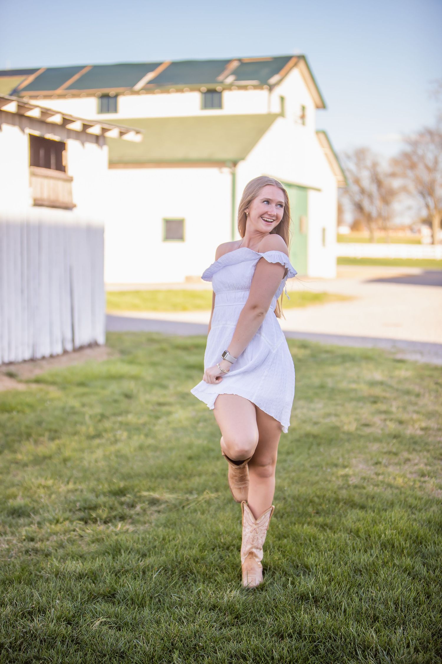 Luxury lifestyle and portrait photography in Middle Tennessee with warm and vibrant tones.