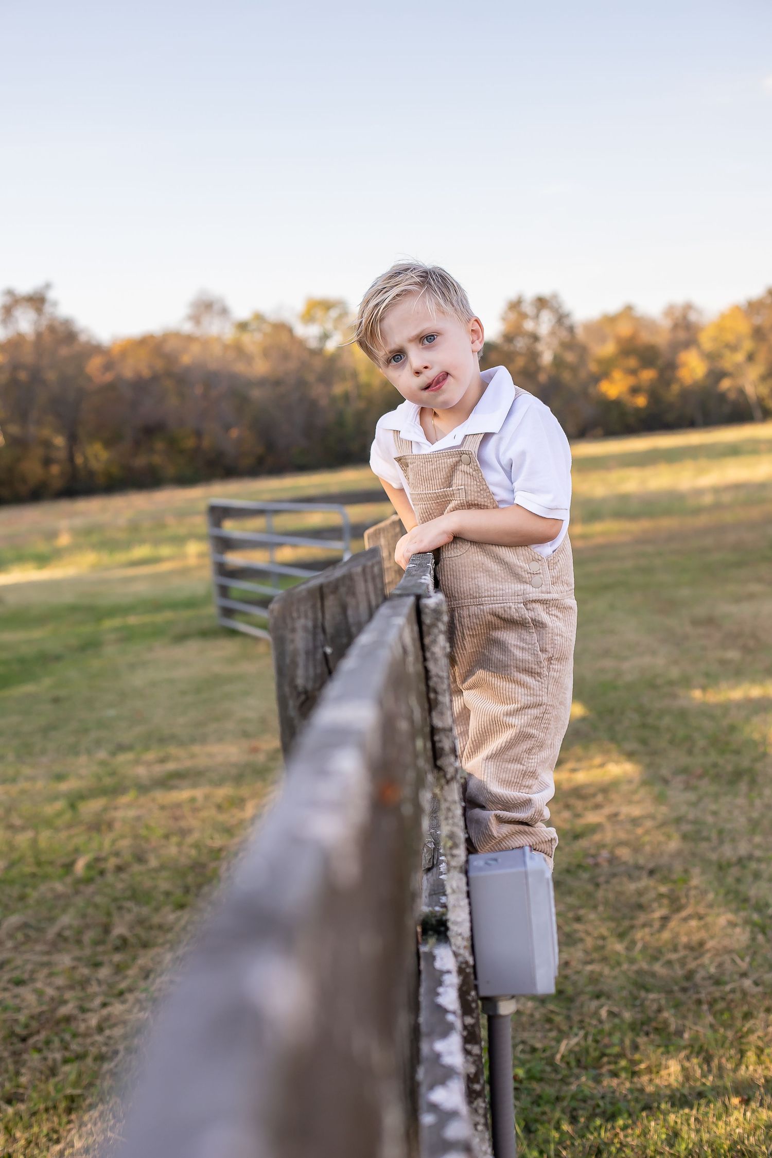 Family portrait photography in middle Tennessee with warm neutral tones.