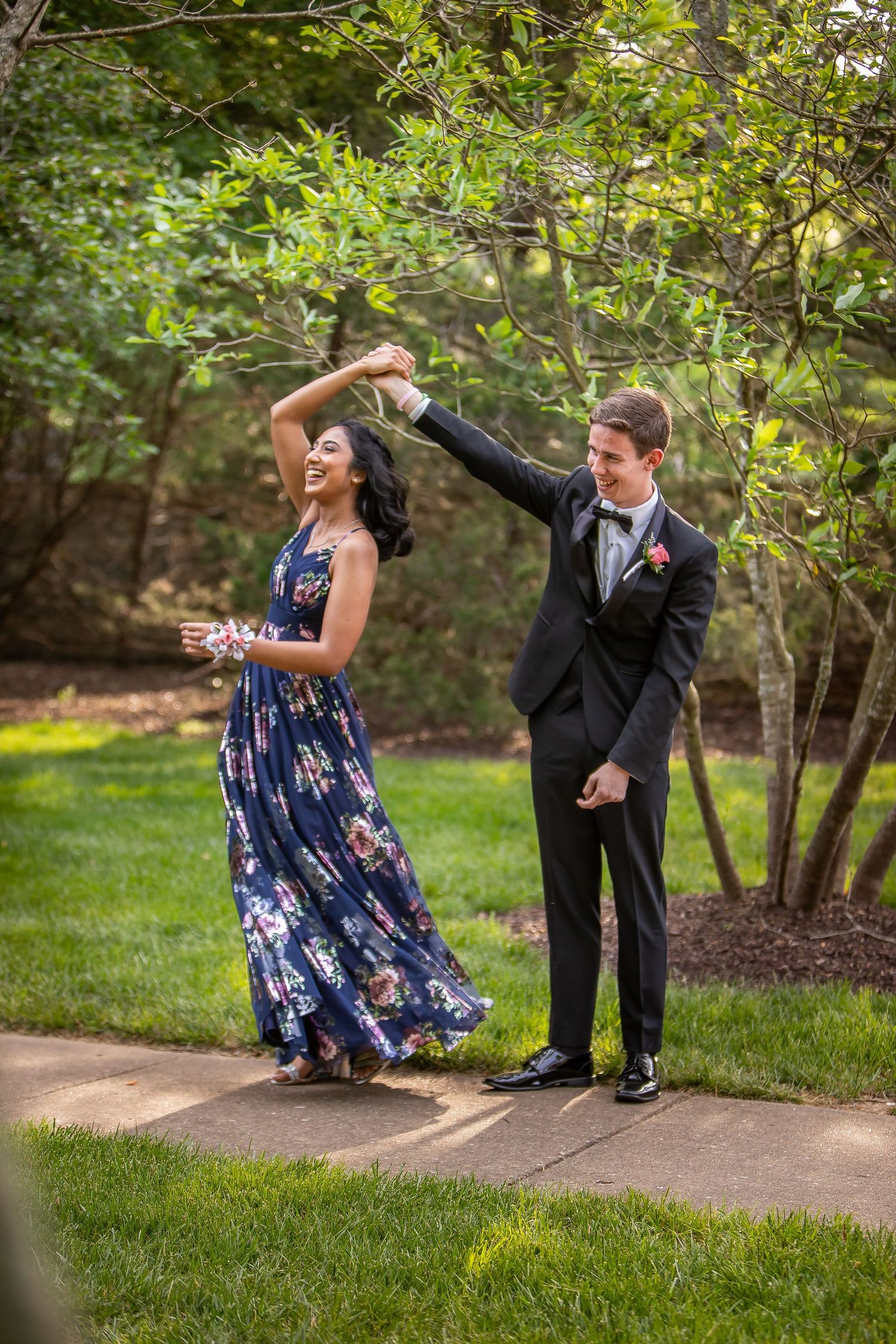 Family portrait photography in middle Tennessee with warm neutral tones.