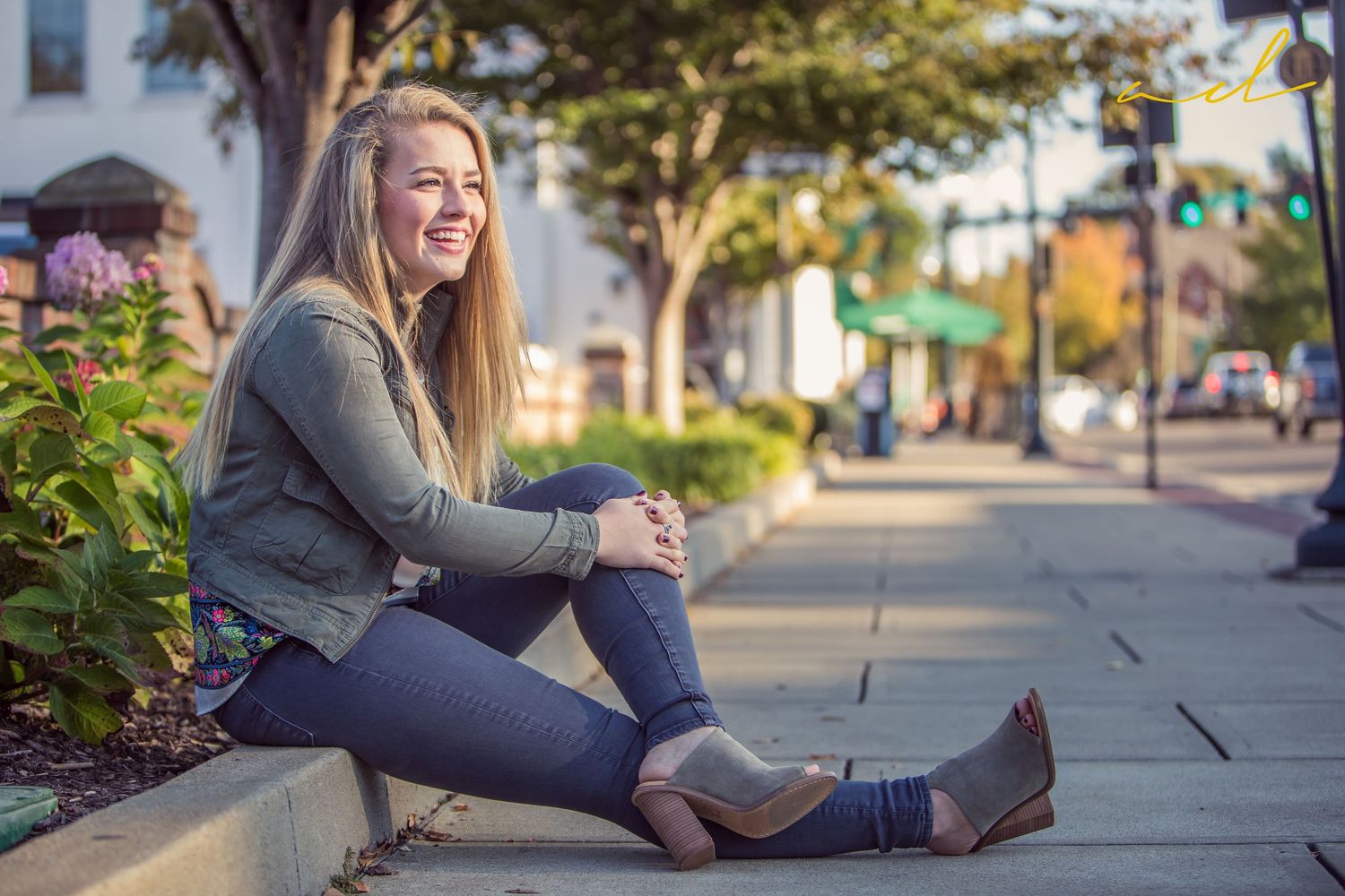 Family portrait photography in middle Tennessee with warm neutral tones.