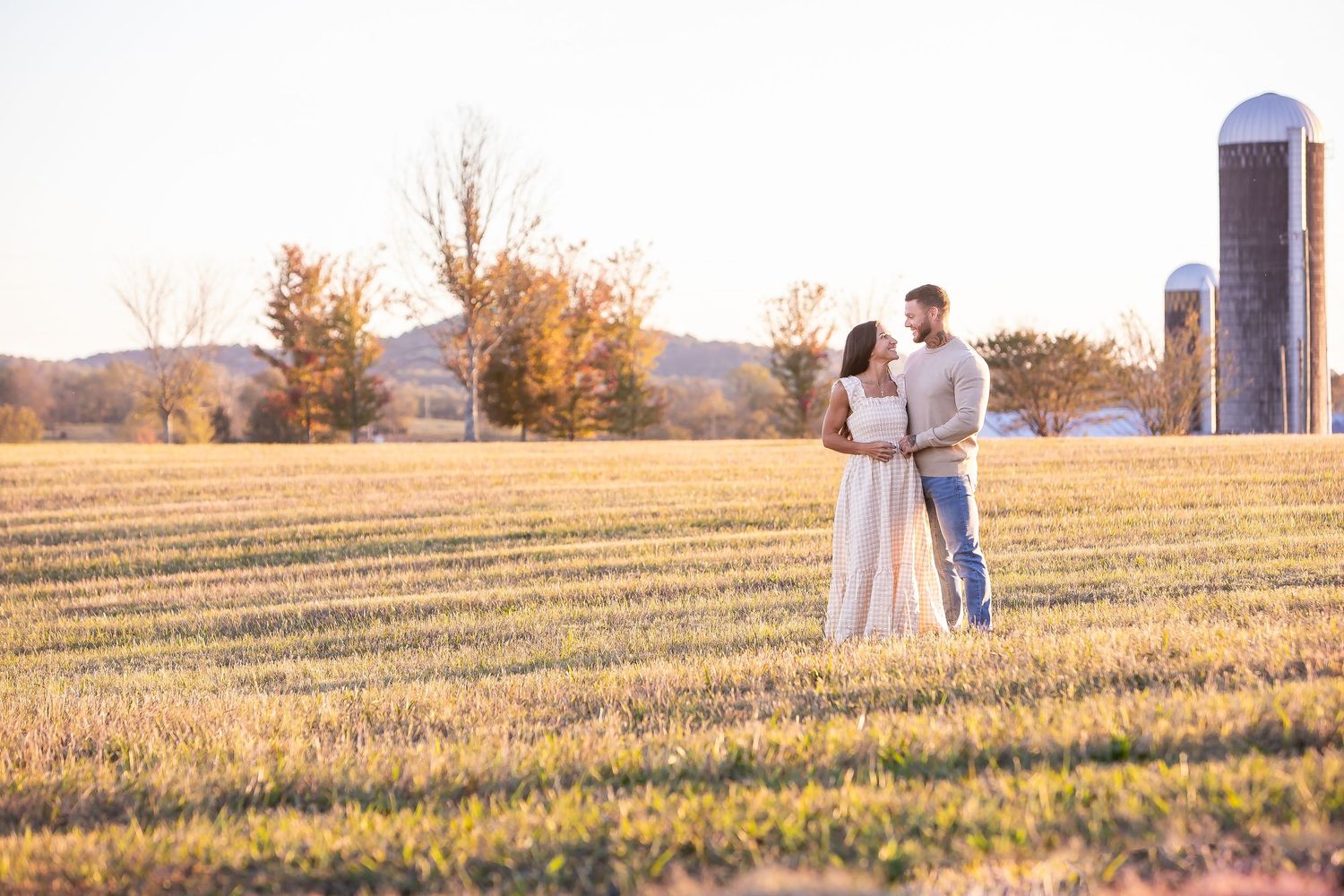 Family portrait photography in middle Tennessee with warm and vibrant.