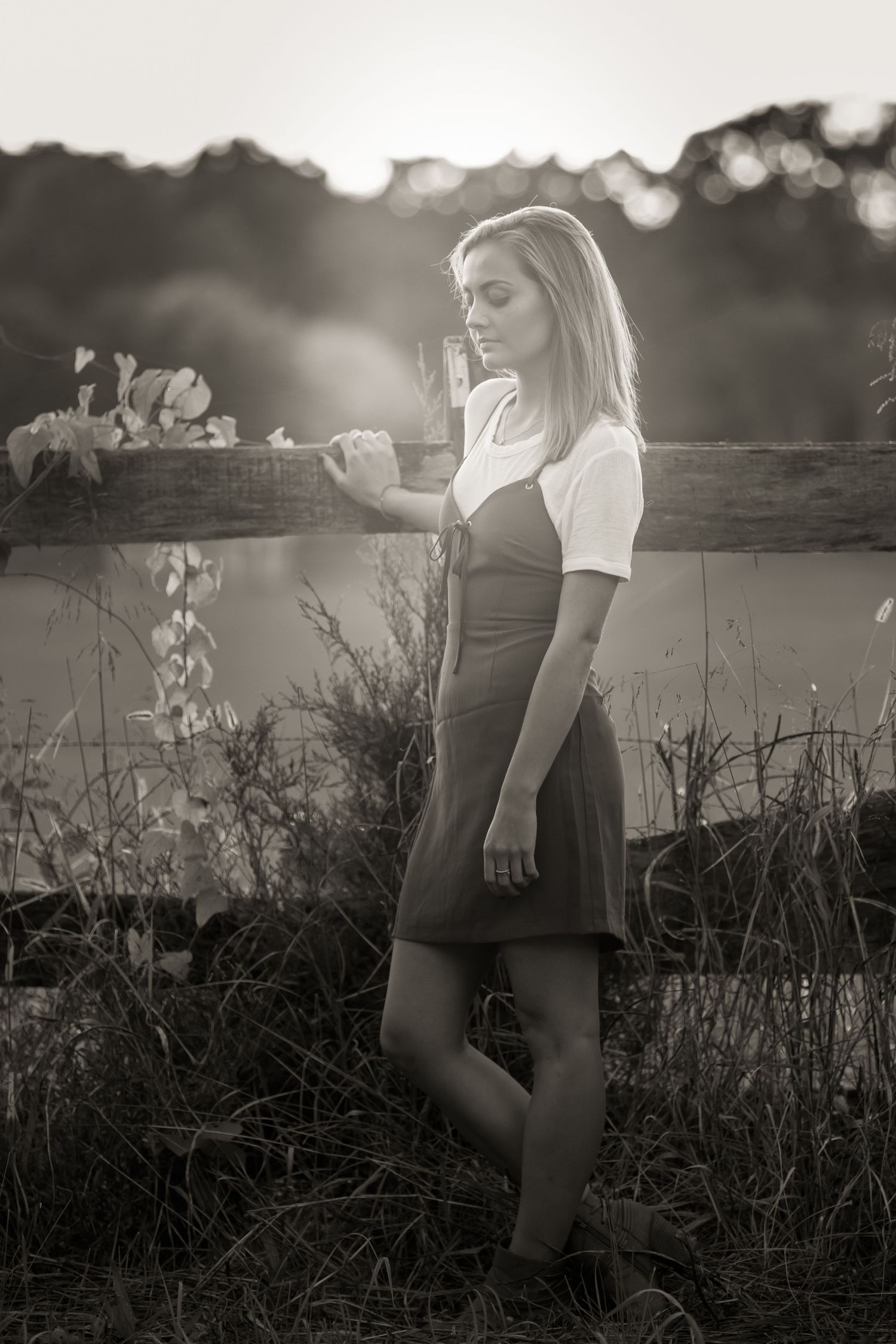 Family portrait photography in middle Tennessee with warm neutral tones.