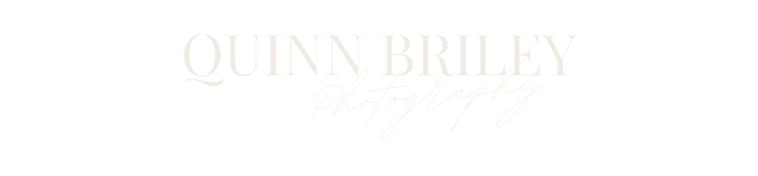 Black and white photography logo with elegant script text.