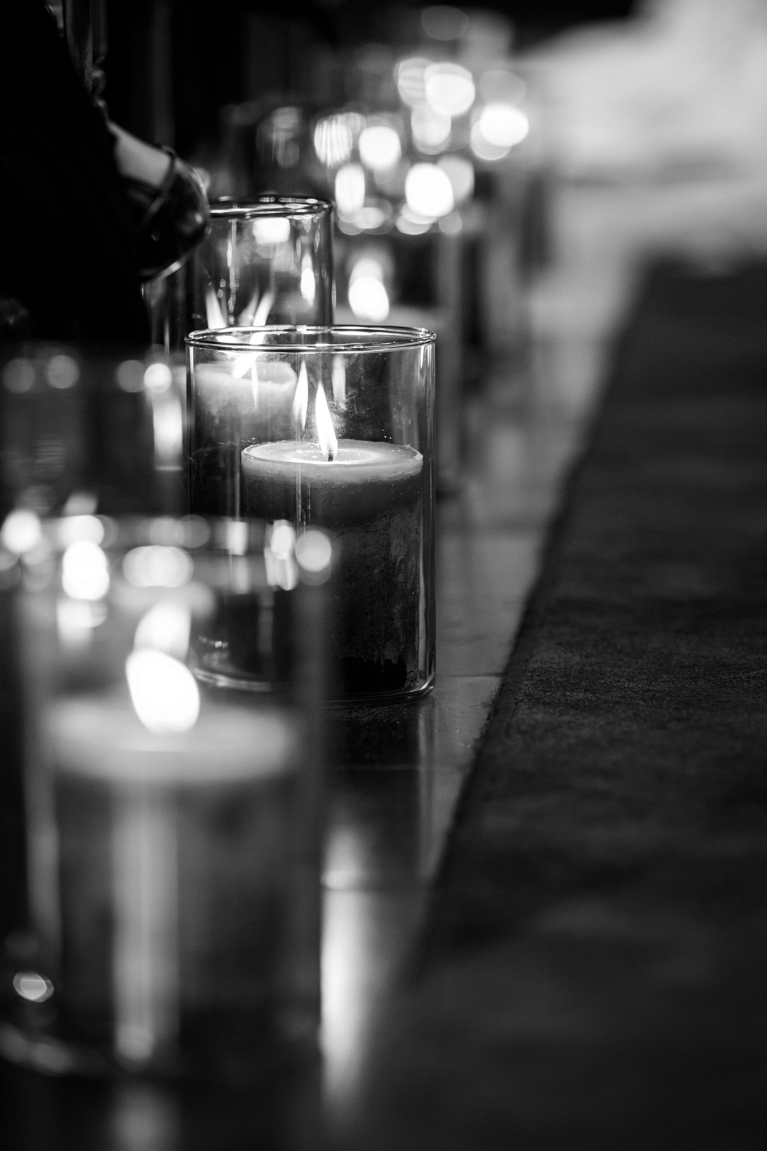 zwart-wit foto's in de kerk