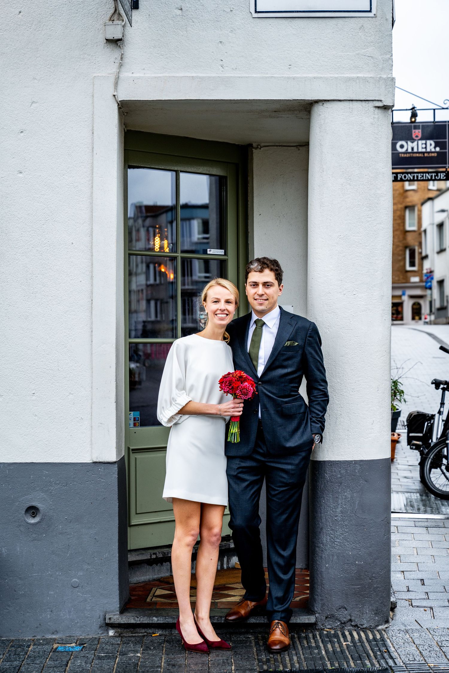 Huwelijkfoto's aan de Broeltorens in Kortrijk