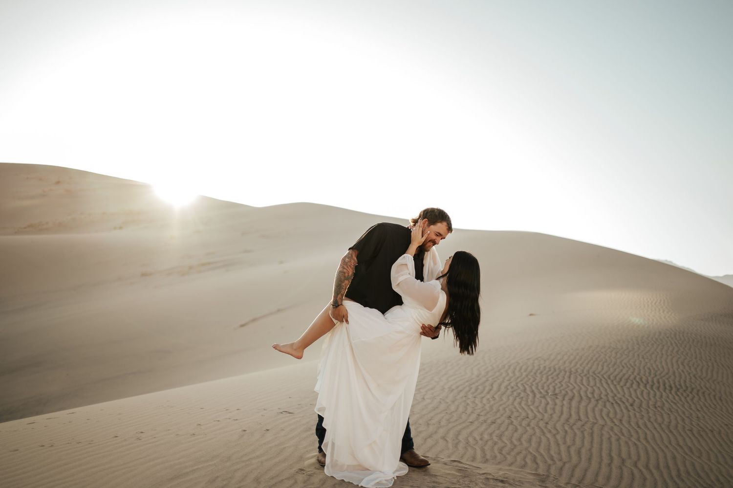 kelso dunes, california couples engagement photoshoot