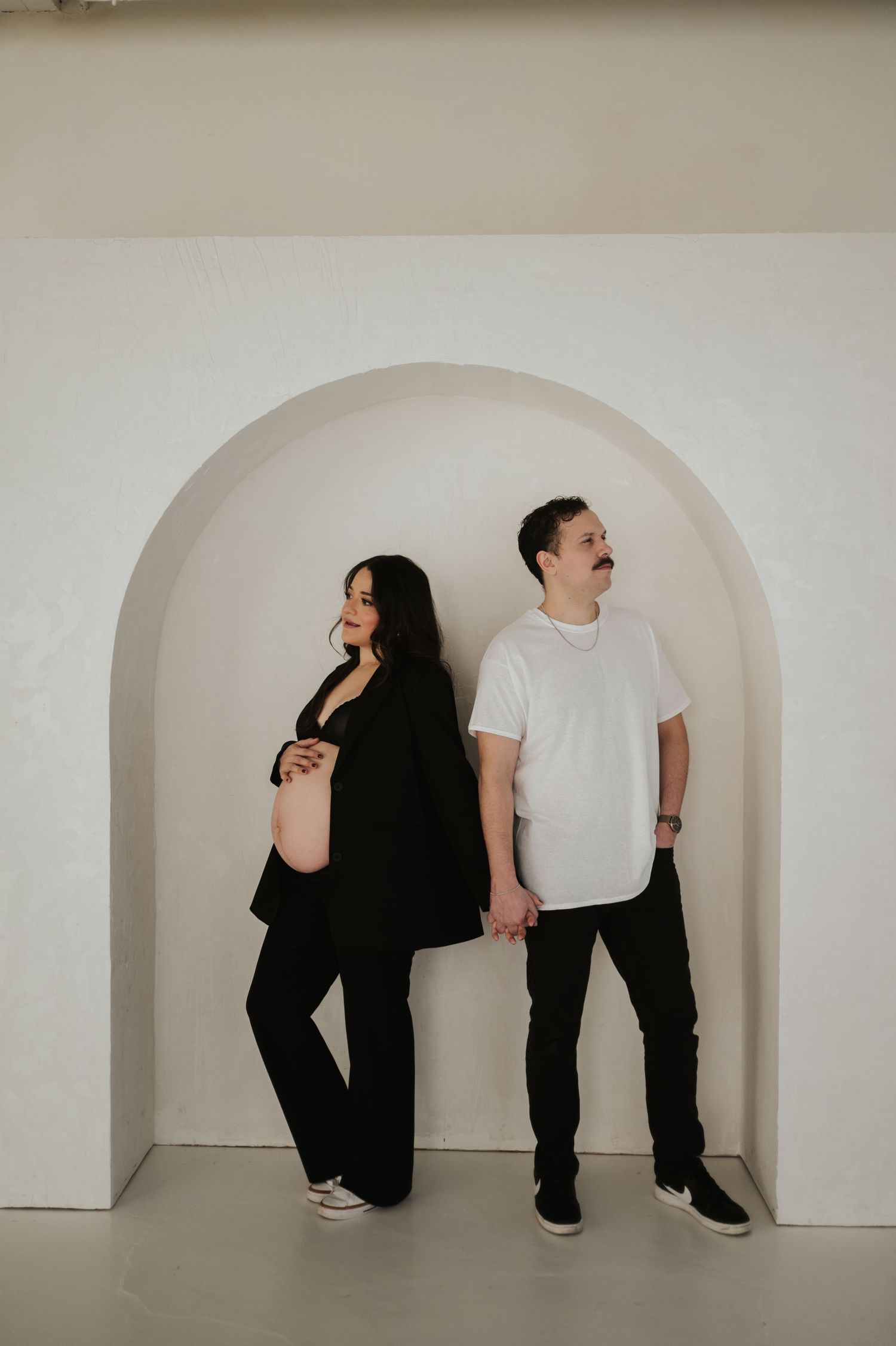byrefine studio maternity photoshoot