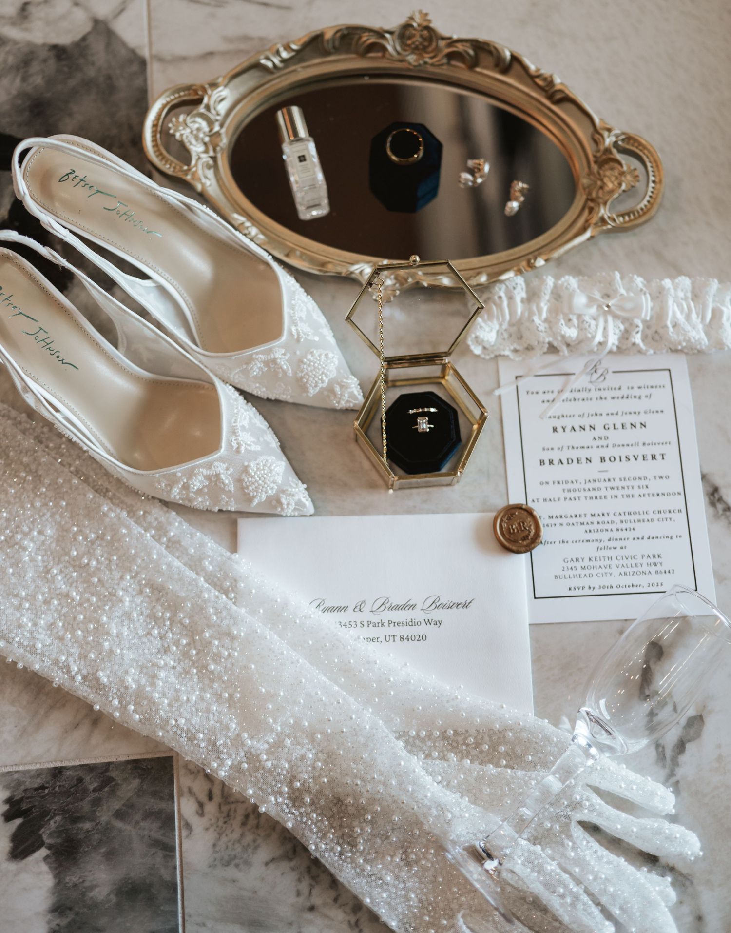 wedding photo details