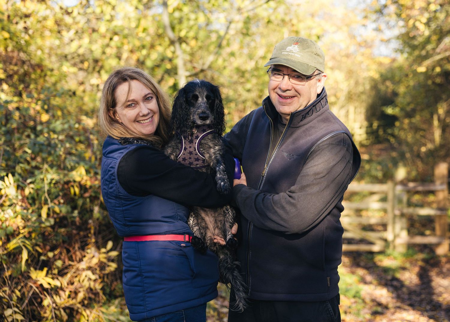Autumn couples photoshoot with a couple and their dog in Worcestershire by EvieSJPhotography.