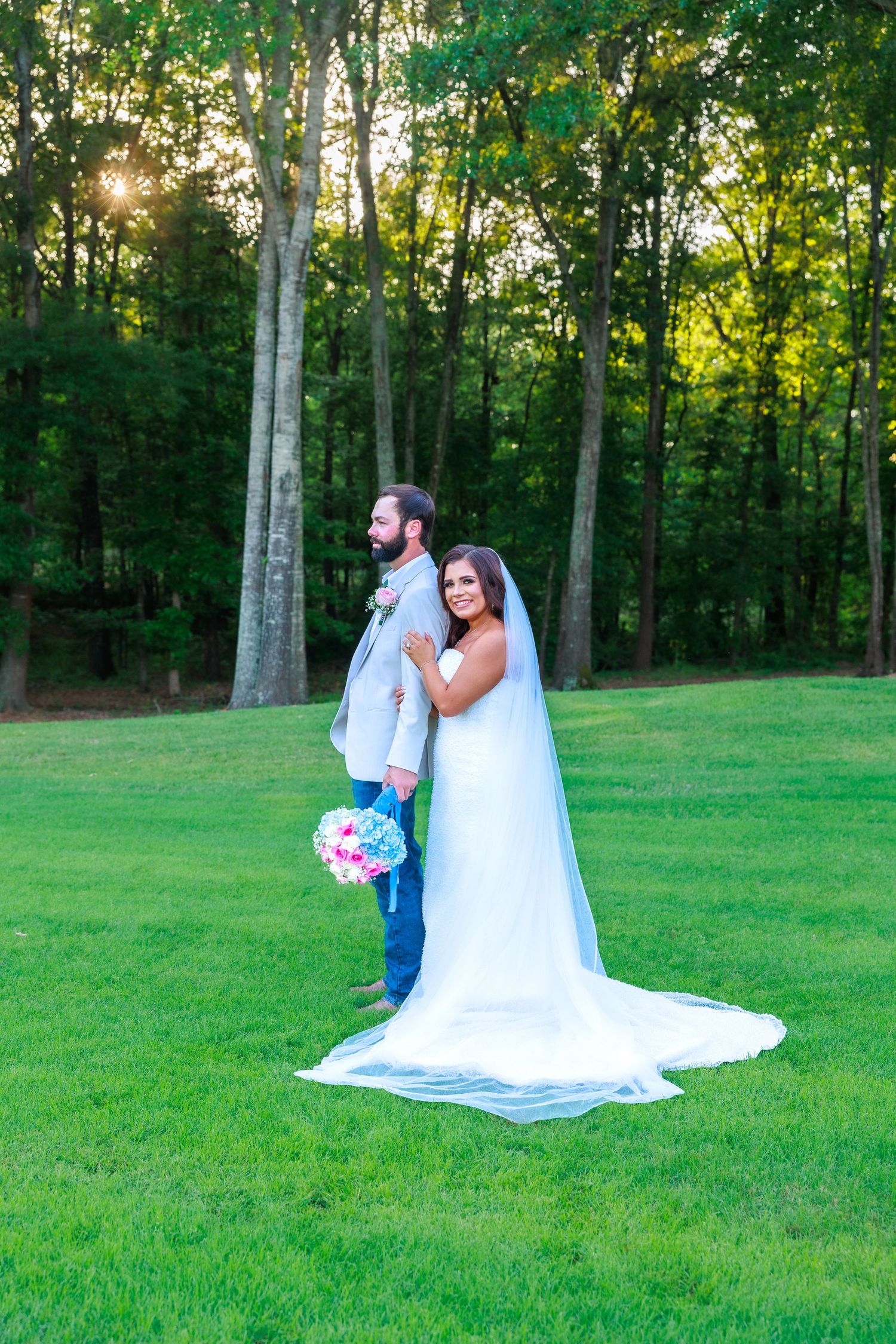 Longview TX wedding photographer capturing timeless wedding imagery.