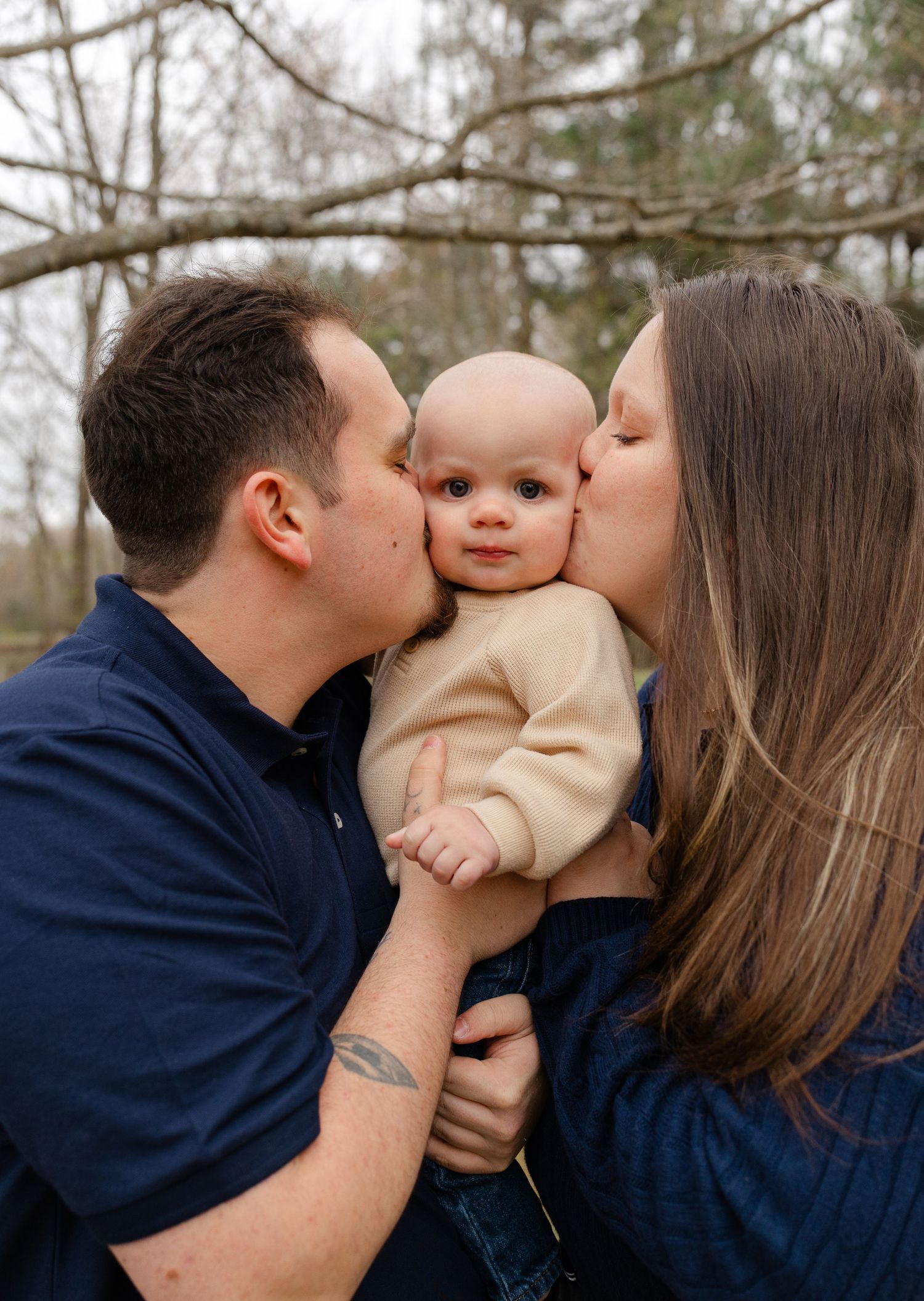 Outdoor family photography session in Massachusetts capturing candid moments with natural light and lifestyle posing.