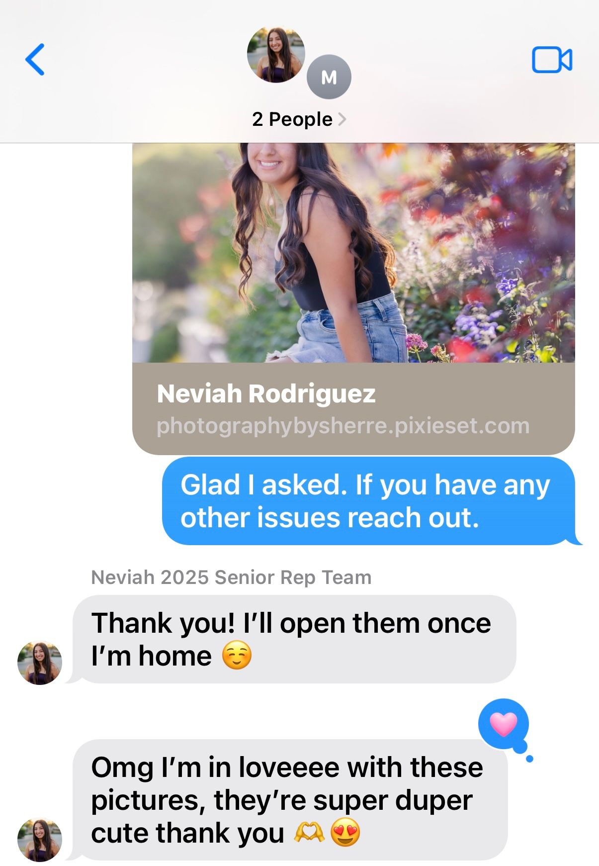 A text message conversation showing positive feedback about photos with blue message bubbles on a white background.