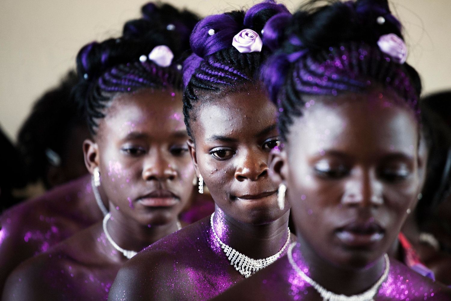 african women, ceremony, wedding, purple glitter, jewelry, hairstyle, copenhagen