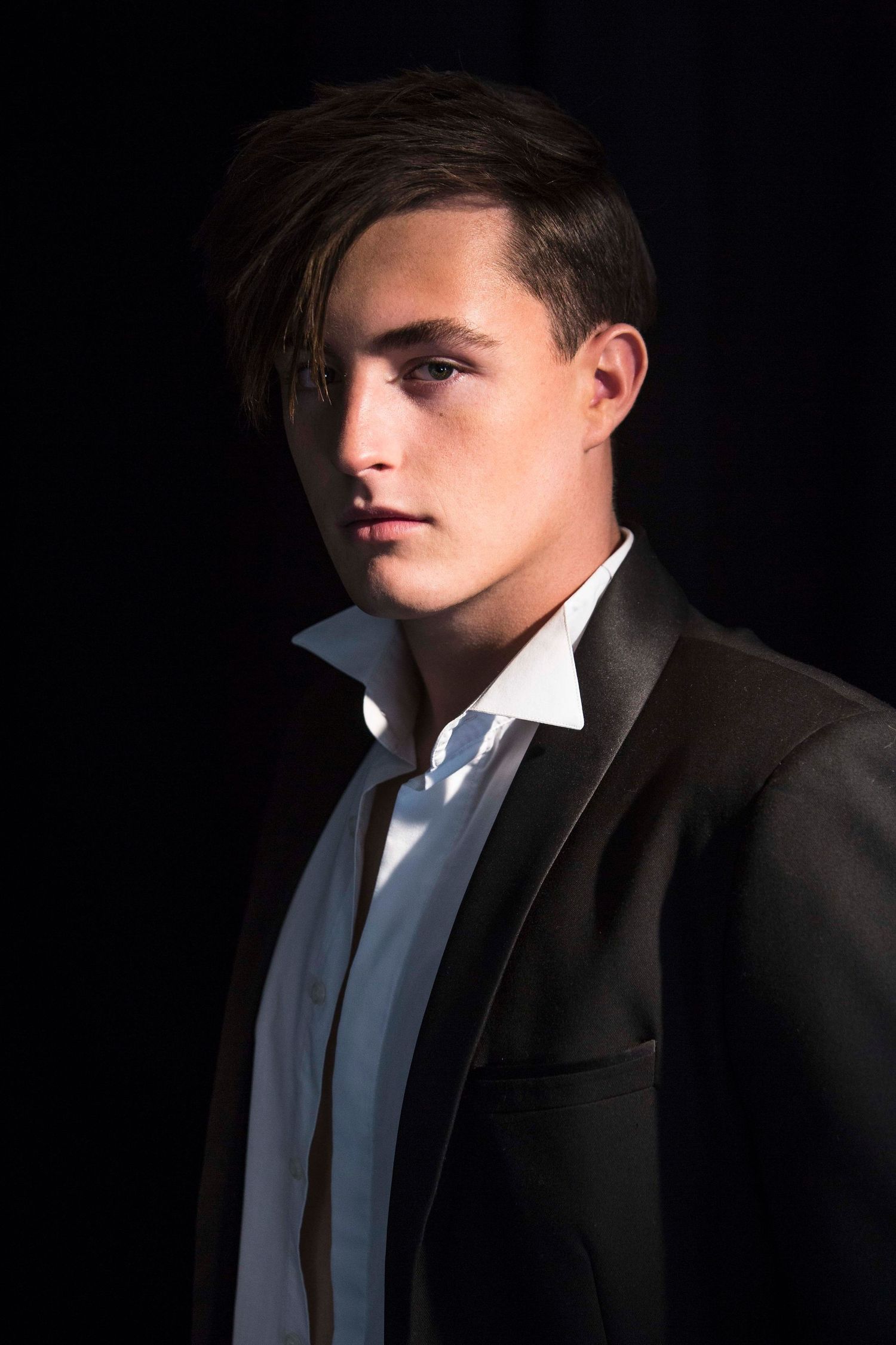 fine art photography, man, tuxedo, rembrandt, dramatic, handsome, leading man, fashion, copenhagen, denmark