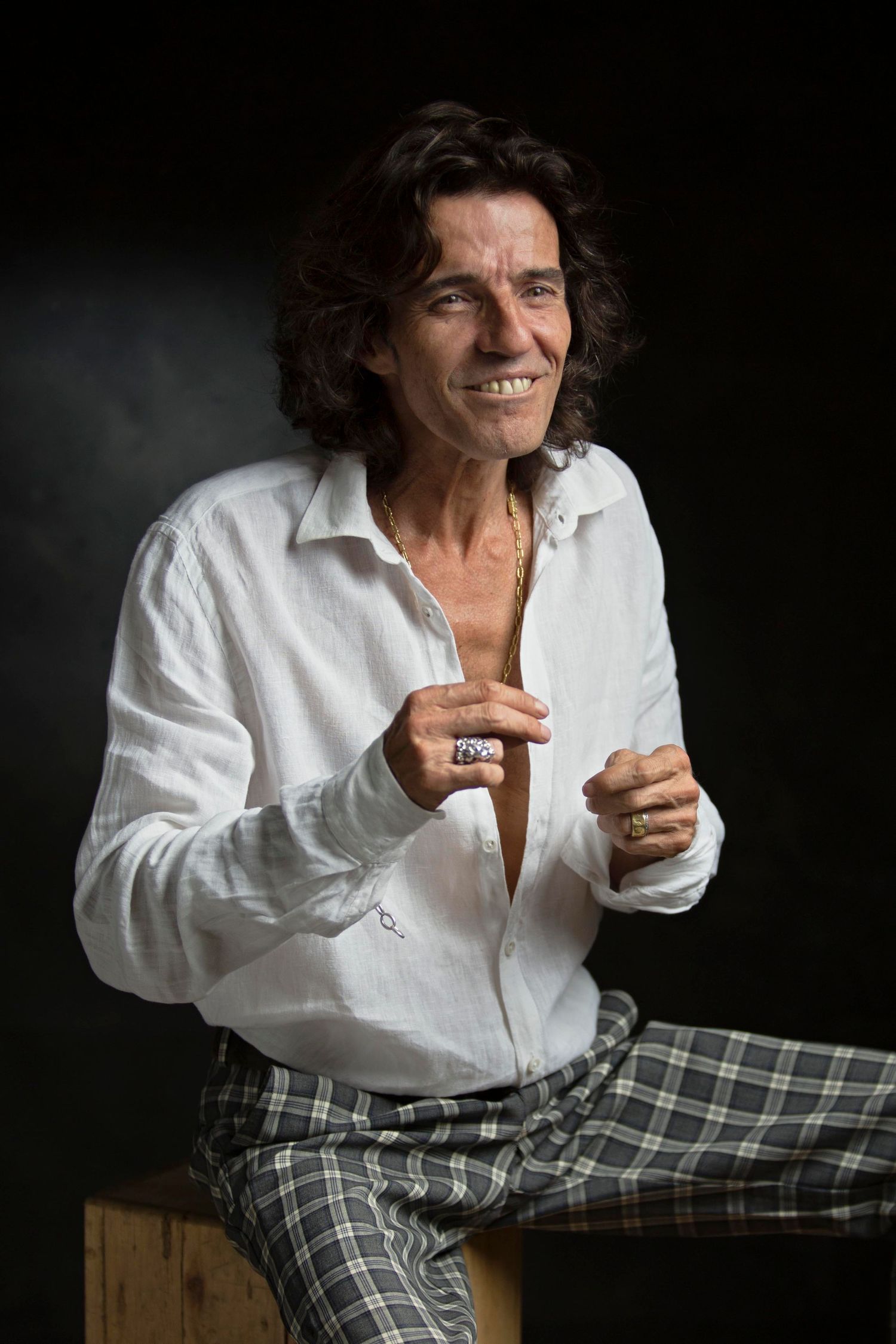 fine art, rembrandt lighting, white shirt, character, actor, man, portrait, caucasian, mediterranean, italian, piero, in