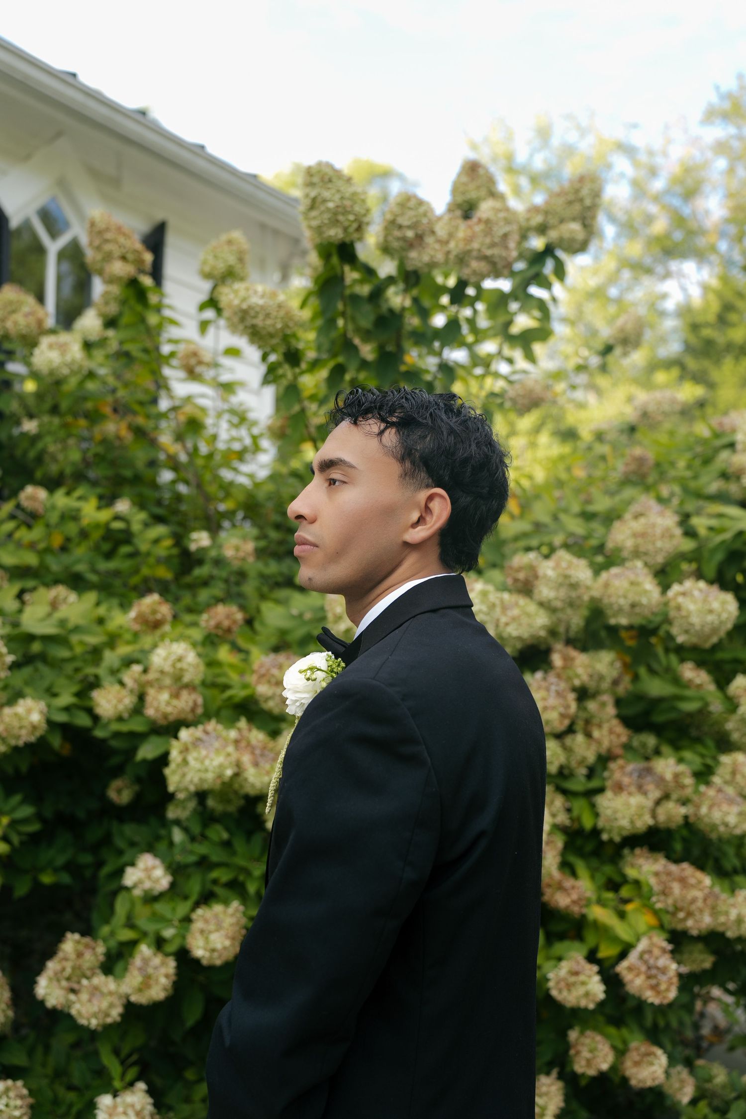 groom's pictures before his wedding day