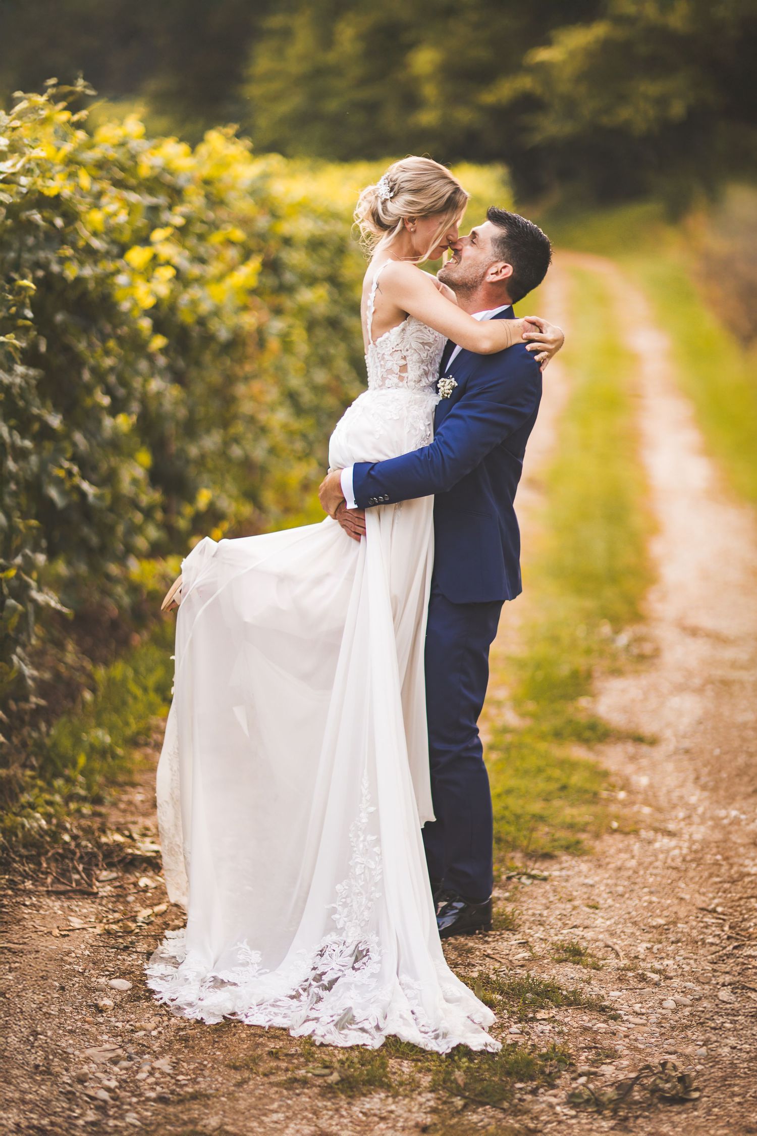 foto di matrimonio sposi vigneto vigna casa dei gelsi montello