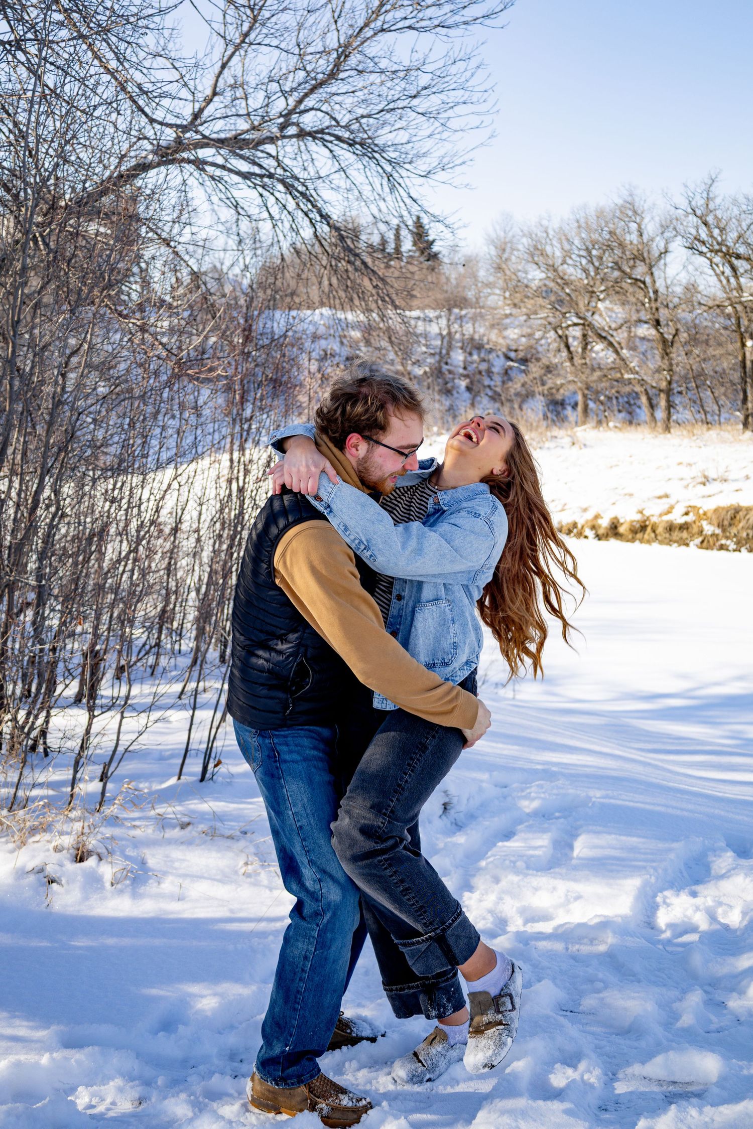 North Dakota couples photography by Prairie Glow Photography featuring natural expressions and meaningful connection.