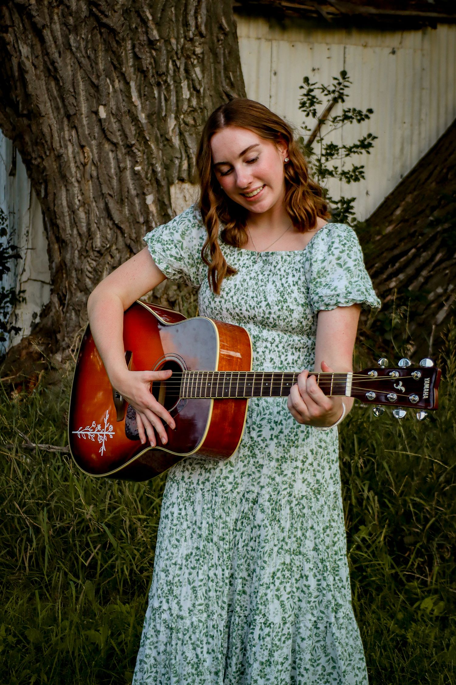 Bismarck photographer North Dakota documenting senior portrait with timeless editing and natural light.