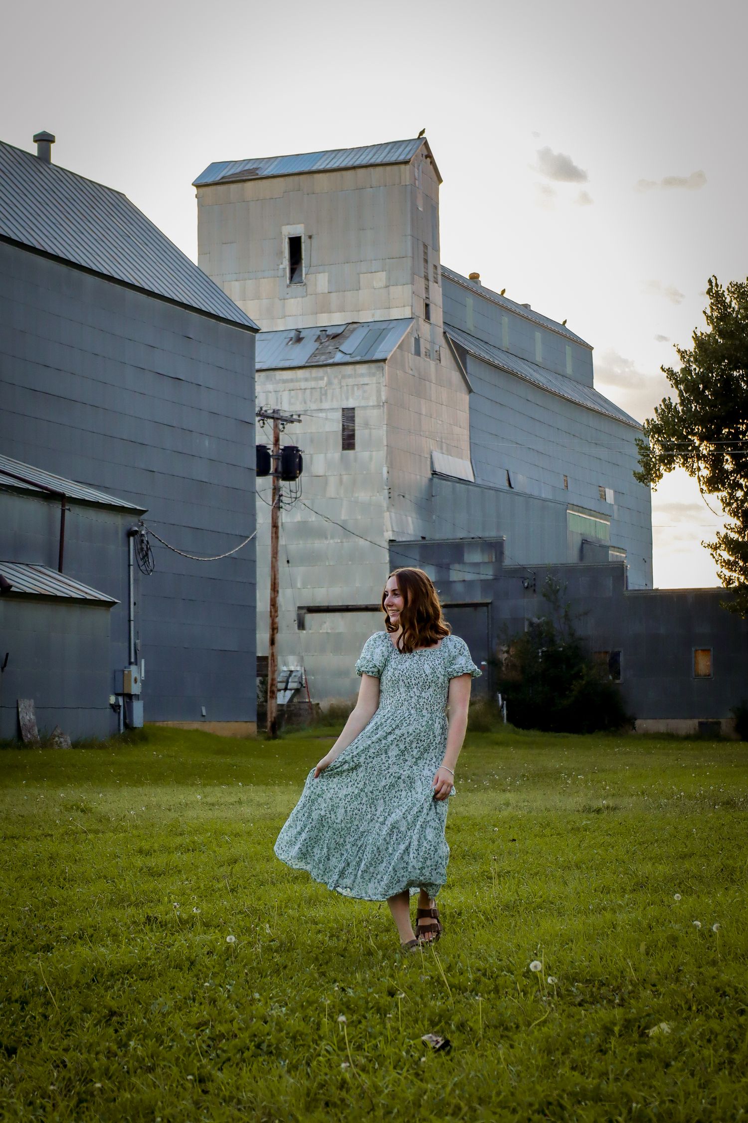 Bismarck photographer North Dakota capturing senior portrait with natural light and authentic expression.