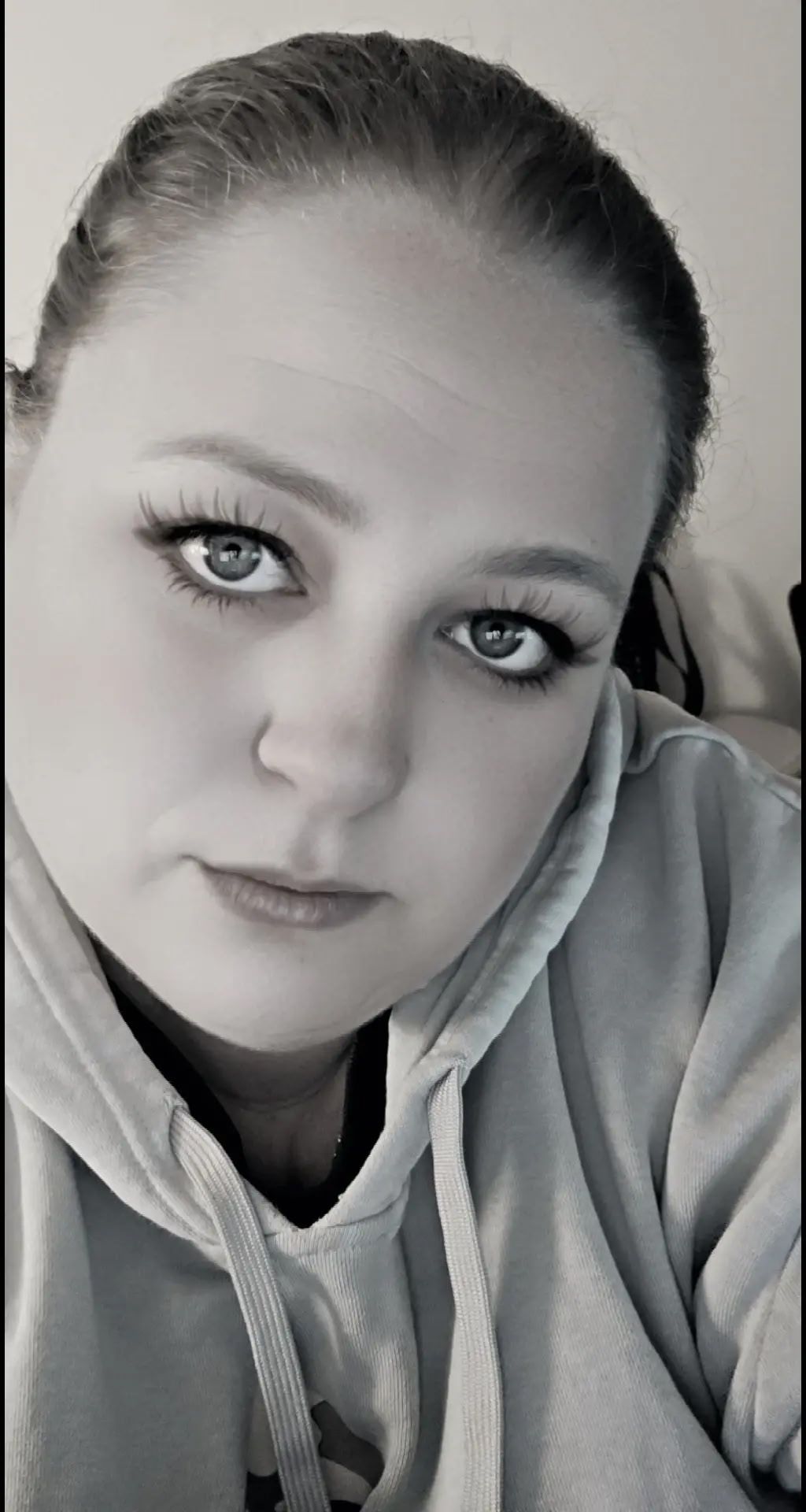 Professional photographer portrait in Davis County Utah capturing the face behind a family, senior, and maternity photography business