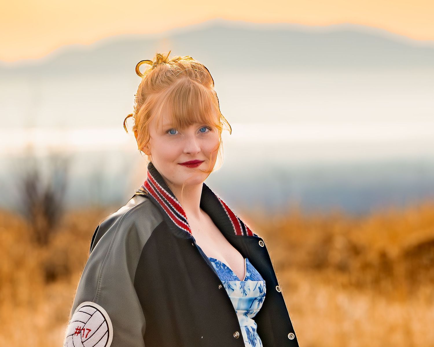 Northern Utah senior photographer capturing senior portraits in mountain landscape
