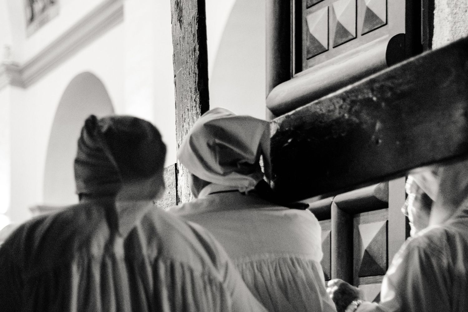 S'Iscravamentu religious ritual in Olbia, Sardinia - Emotional black and white storytelling by Marco Eretta