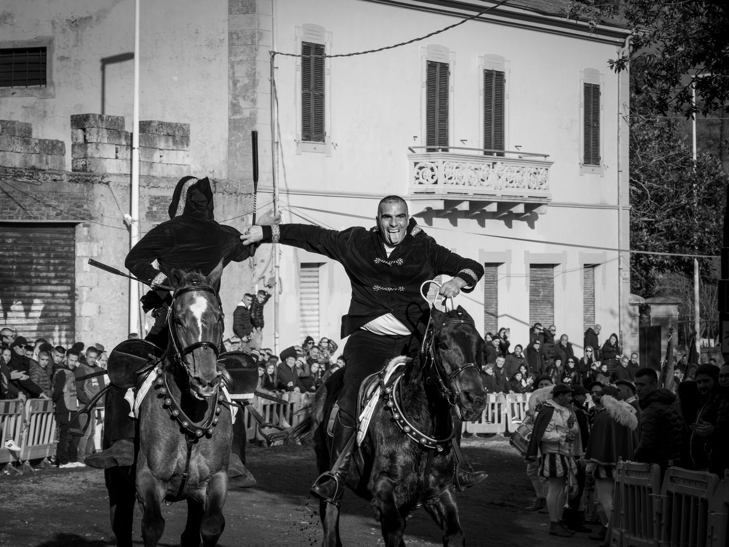 Sas Pariglias traditional horse race in Bortigali, Sardinia - Action and tradition photography by Marco Eretta
