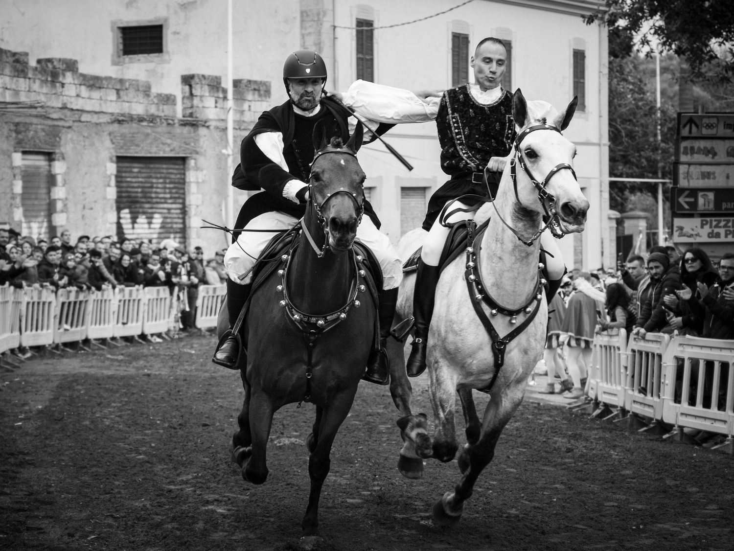 Sas Pariglias traditional horse race in Bortigali, Sardinia - Action and tradition photography by Marco Eretta