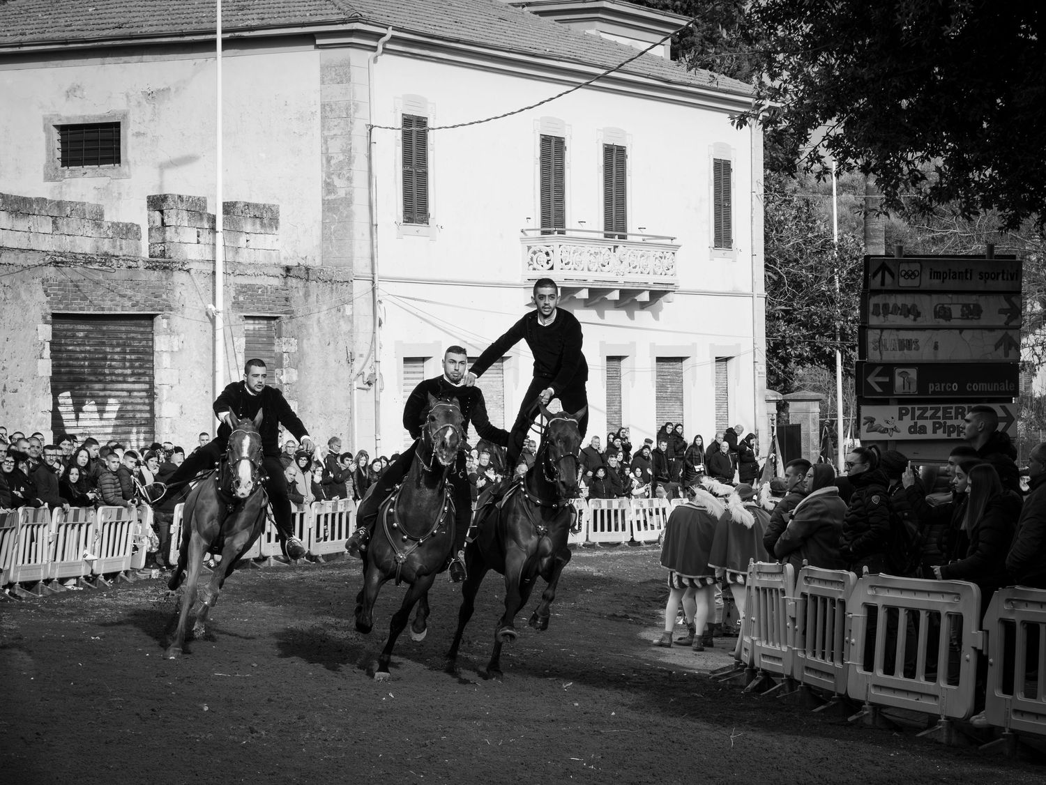 Sas Pariglias traditional horse race in Bortigali, Sardinia - Action and tradition photography by Marco Eretta