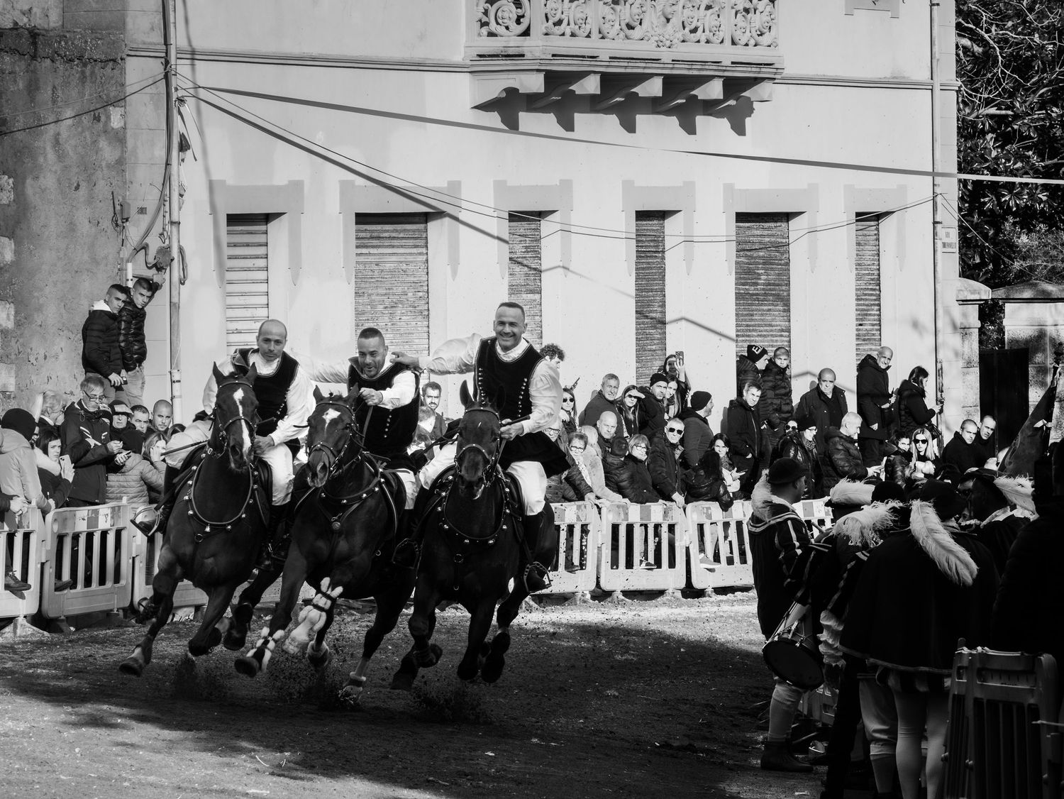 Sas Pariglias traditional horse race in Bortigali, Sardinia - Action and tradition photography by Marco Eretta