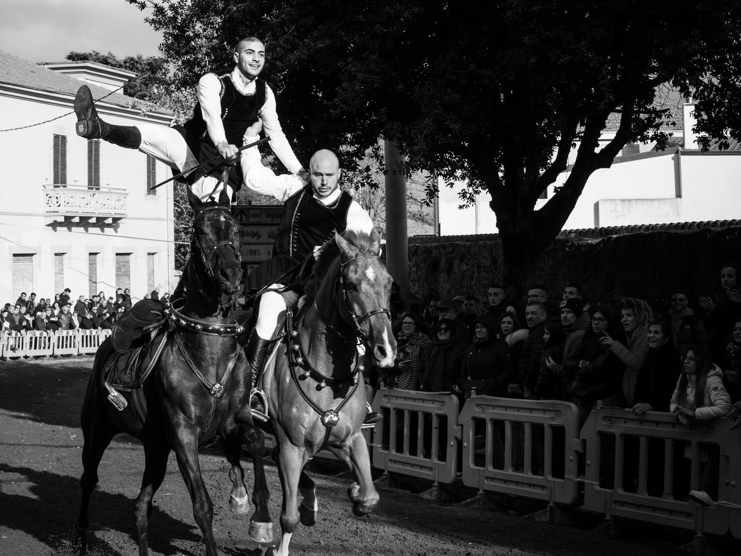 Sas Pariglias traditional horse race in Bortigali, Sardinia - Action and tradition photography by Marco Eretta