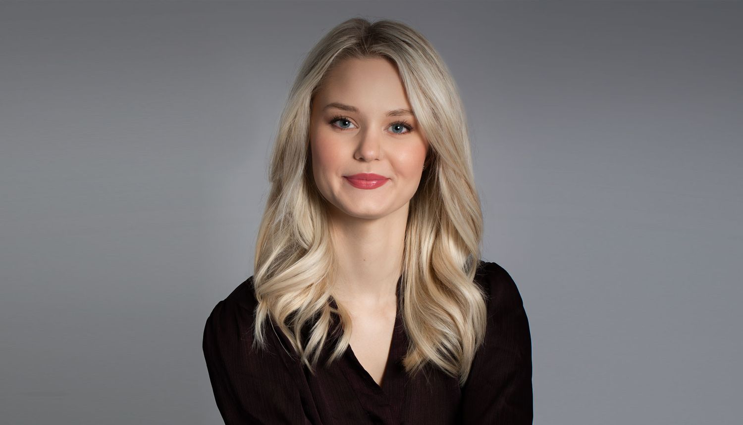 Professional business headshot photographed in Ottawa for personal branding and LinkedIn profiles.